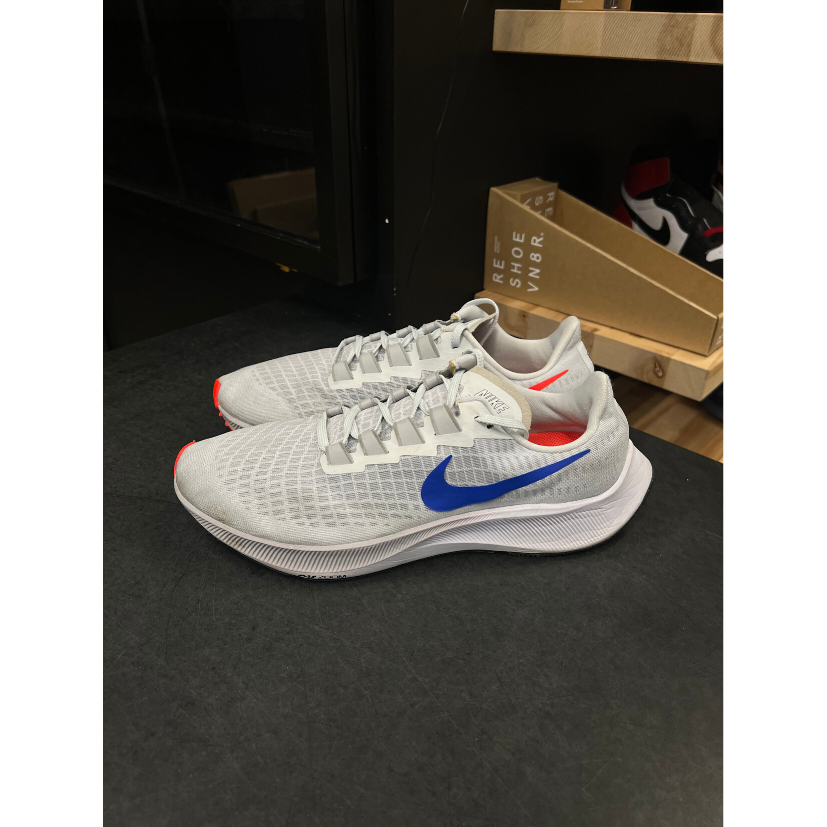 Nike Nike Air Zoom Pegasus 37 Pure Platinum Racer Blue Size 10.5, PREOWNED