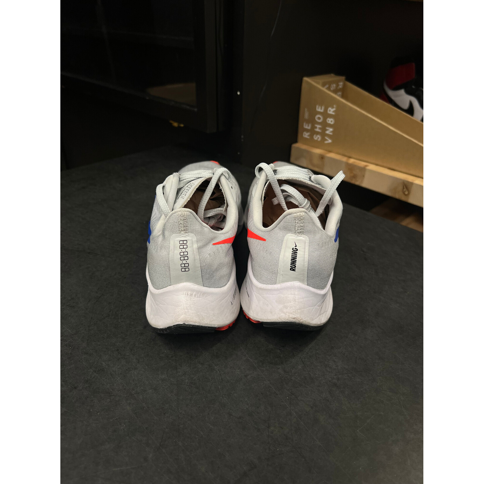 Nike Nike Air Zoom Pegasus 37 Pure Platinum Racer Blue Size 10.5, PREOWNED