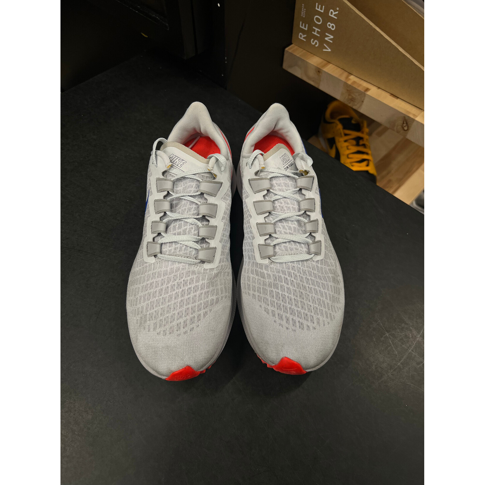 Nike Nike Air Zoom Pegasus 37 Pure Platinum Racer Blue Size 10.5, PREOWNED