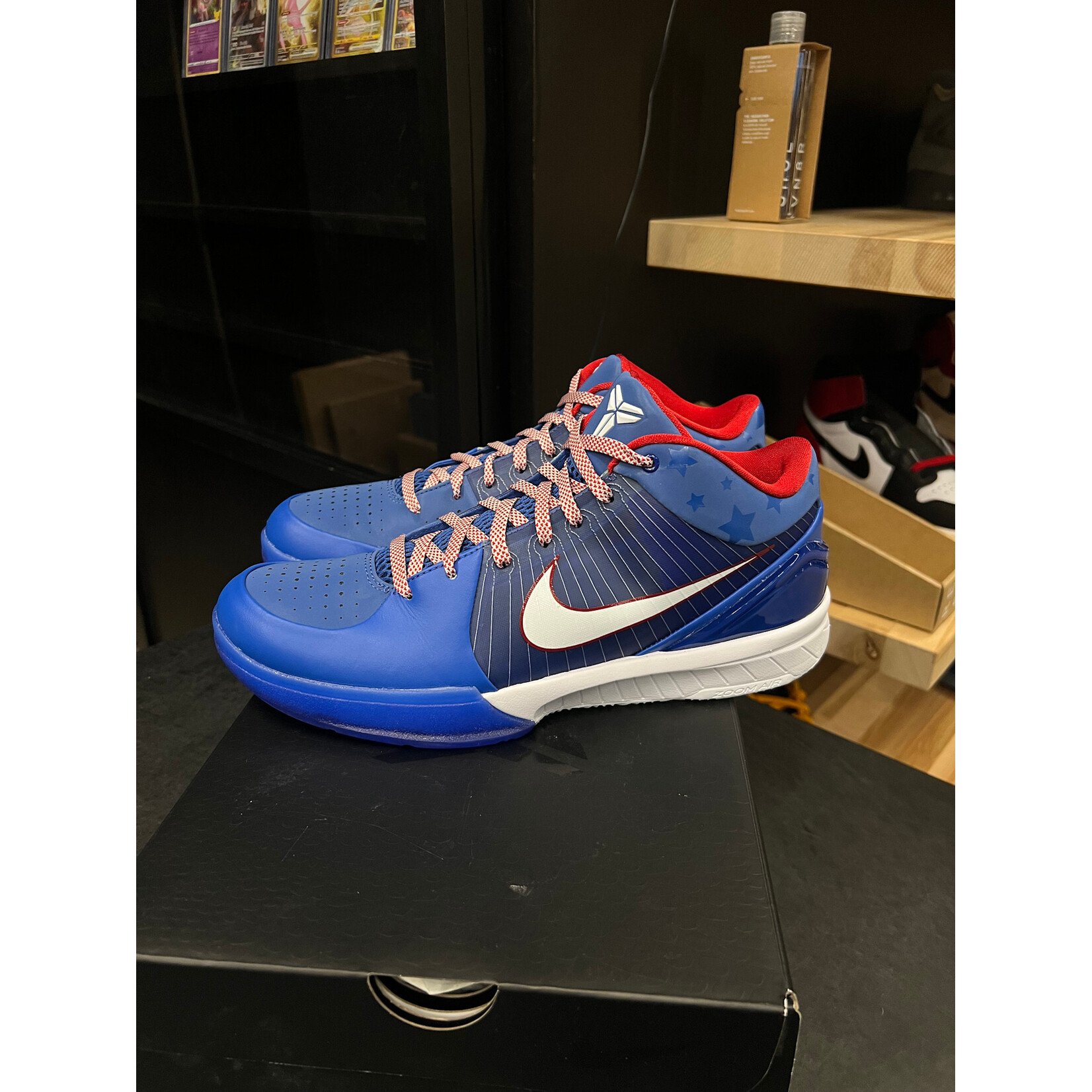 Nike Nike Kobe 4 Protro Philly (2024) Size 10.5, PREOWNED