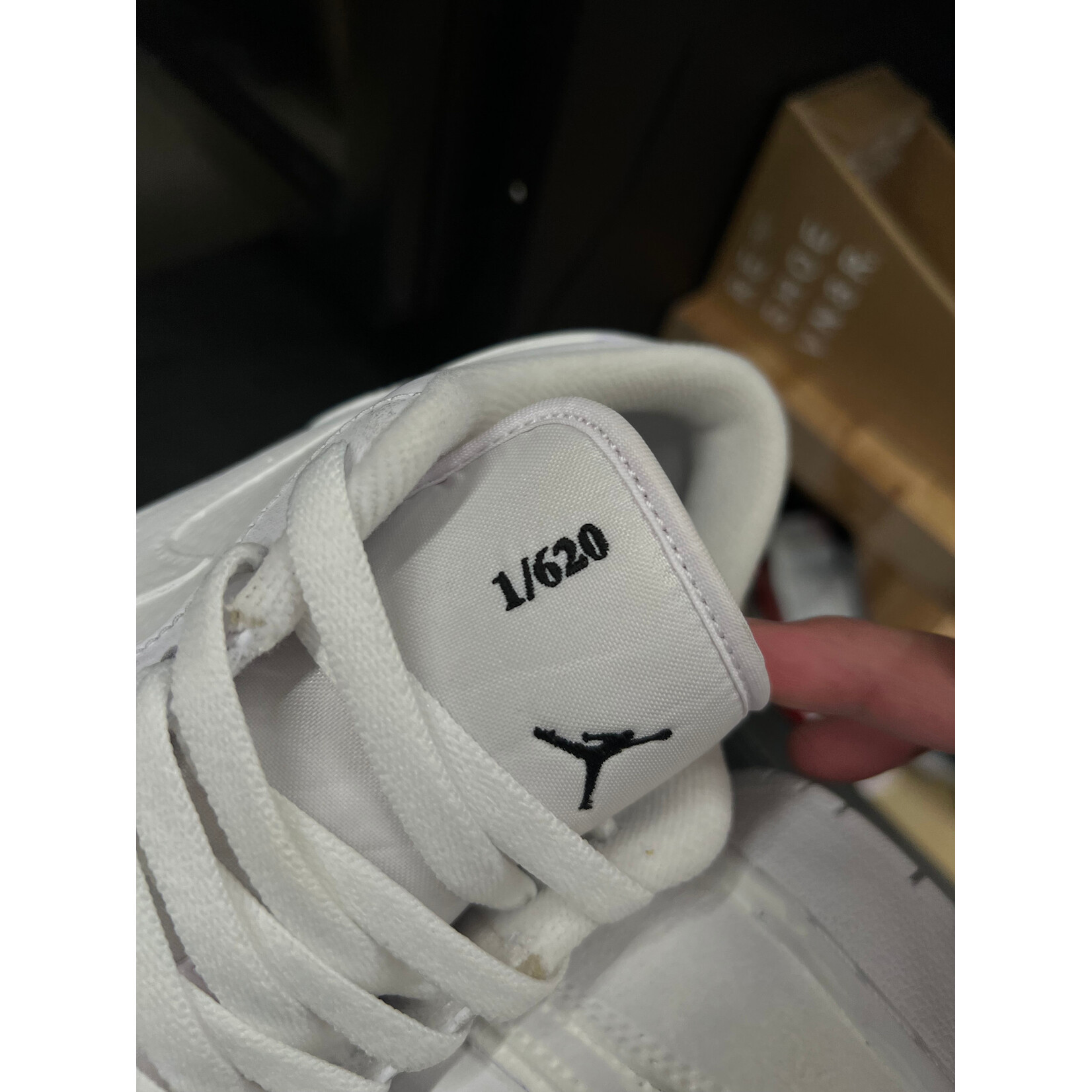 Jordan Jordan 1 Low White to Purple (JumpmanLA Exclusive) Size 8.5, PREOWNED PADS