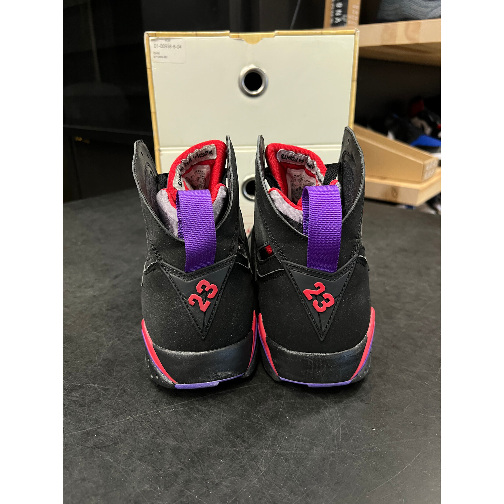 Jordan Jordan Defining Moments Pack (7/7) Size 8, PREOWNED