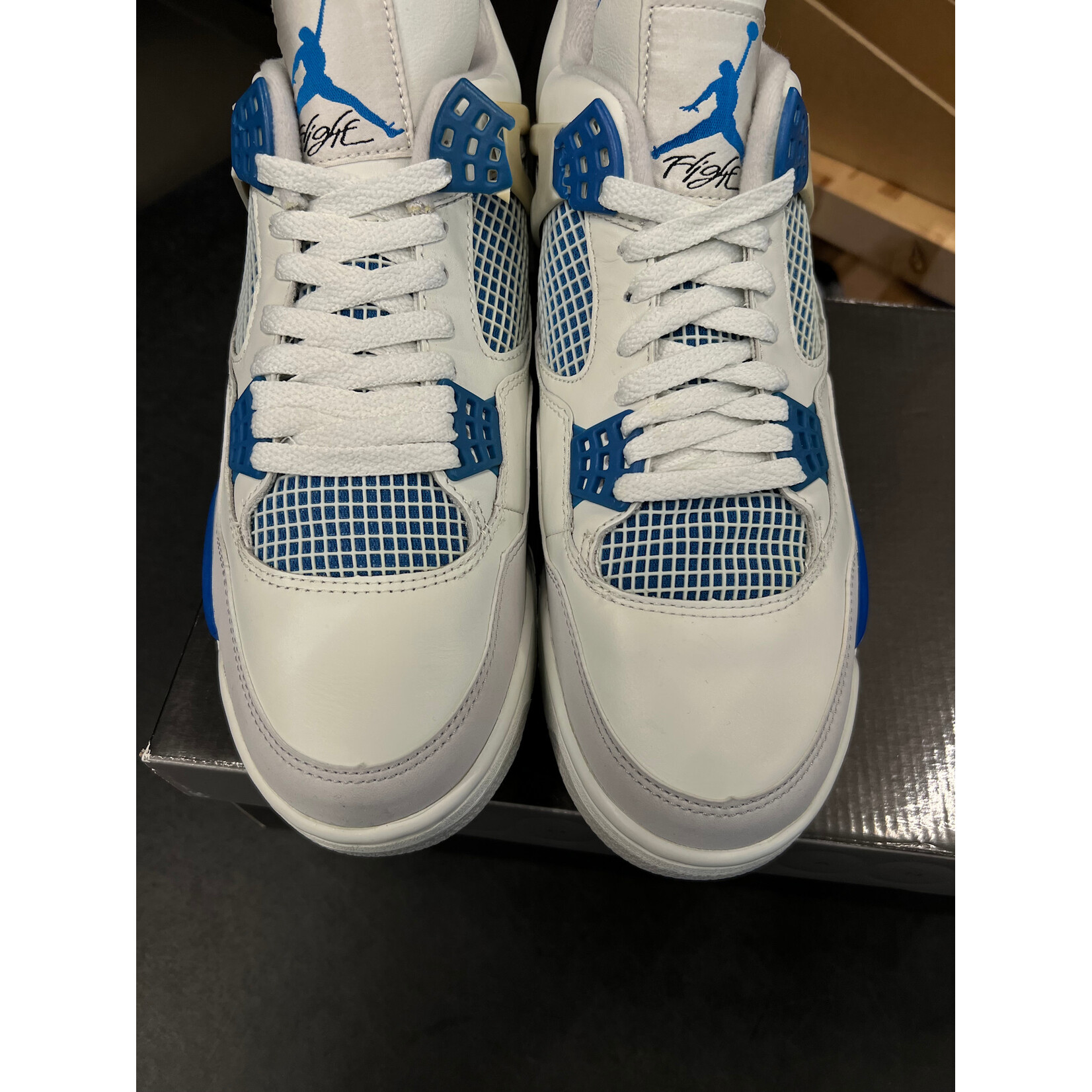 Jordan Jordan 4 Retro Military Blue (2006) Size 10, PREOWNED PADS BROKEN WING