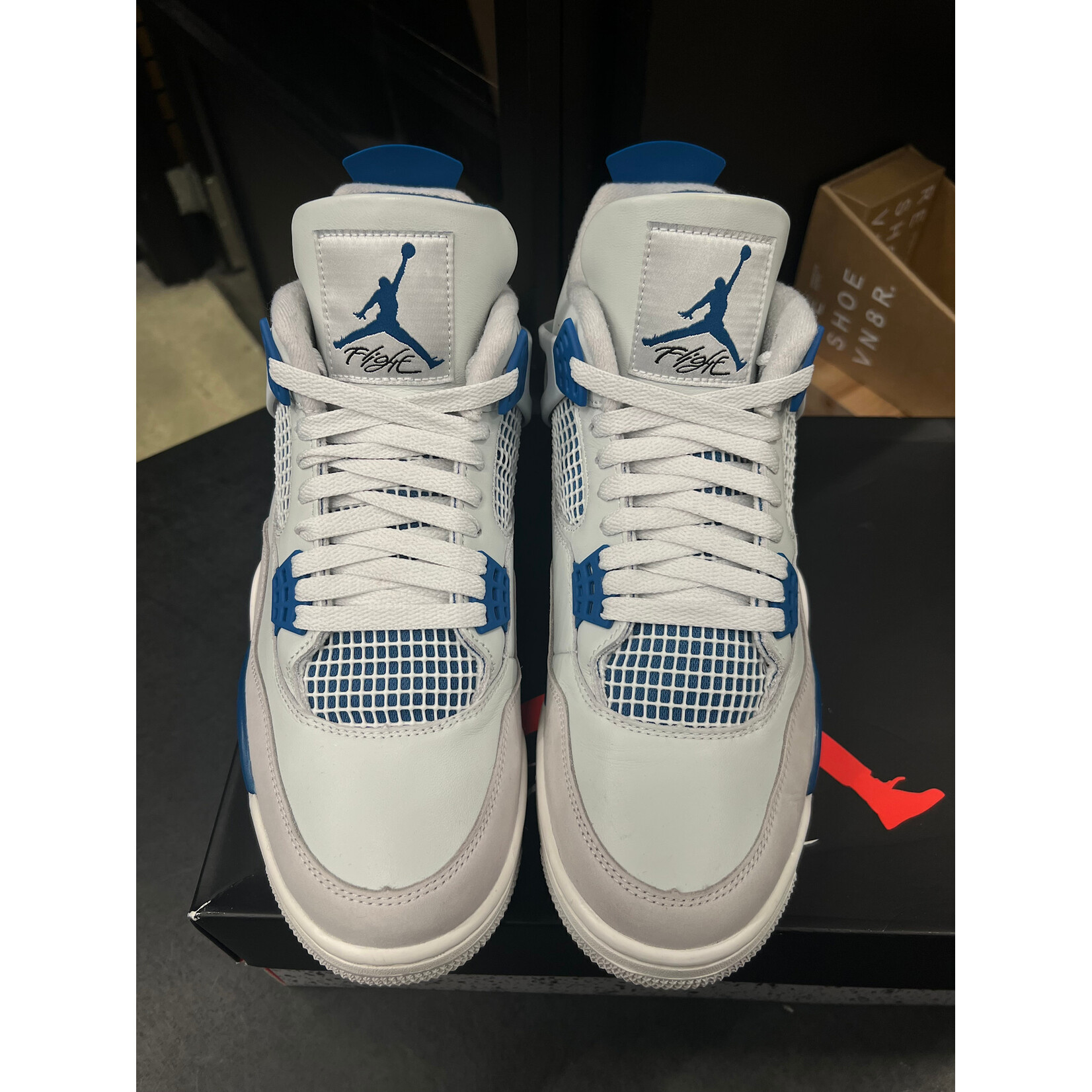 Jordan Jordan 4 Retro Military Blue (2024) Size 10.5, PREOWNED