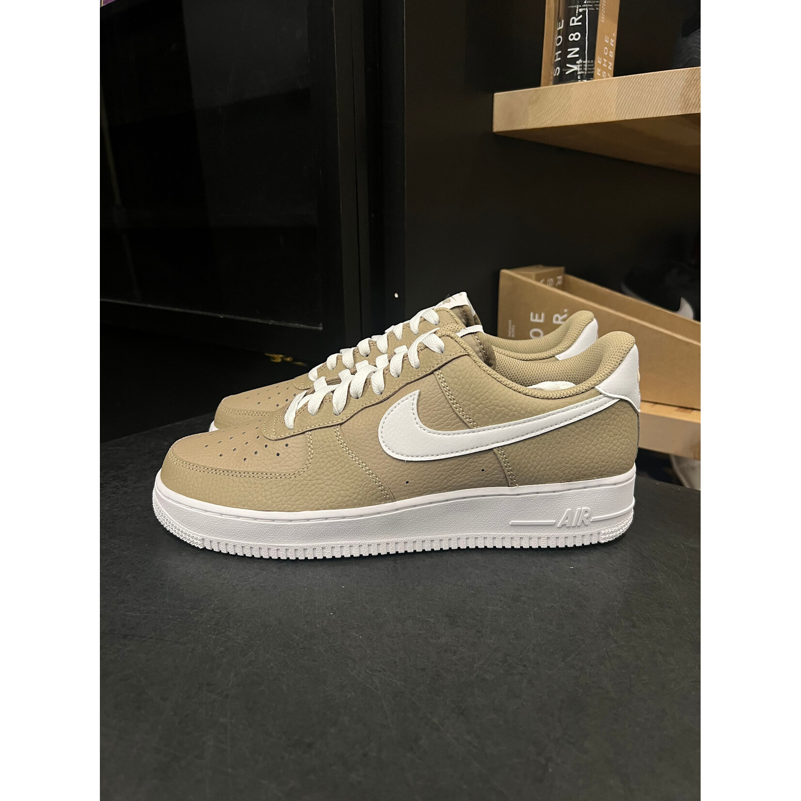 Nike Nike Air Force 1 Low '07 Khaki White Size 10.5, DS BRAND NEW NO BOX
