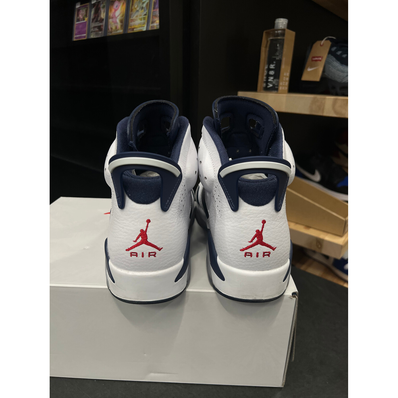 Jordan Jordan 6 Retro Olympic (2024) Size 9.5, PREOWNED