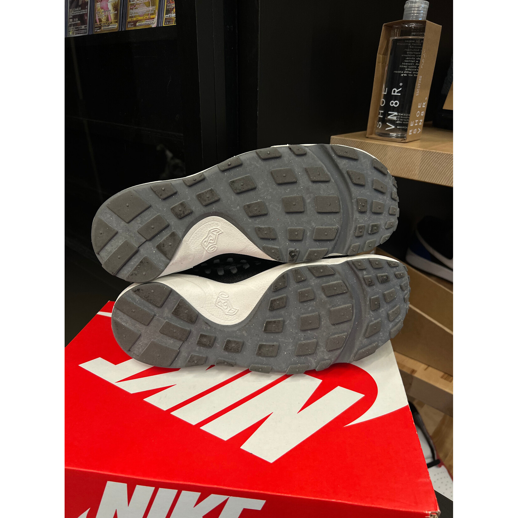 Nike Nike Air Footscape Woven Black Smoke Grey (Women's) Size 11.5, PREOWNED