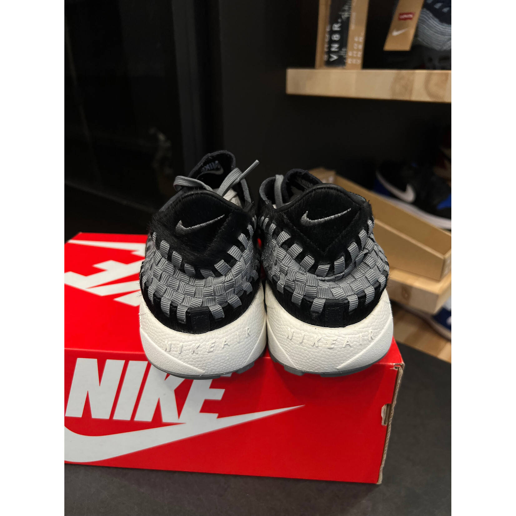 Nike Nike Air Footscape Woven Black Smoke Grey (Women's) Size 11.5, PREOWNED