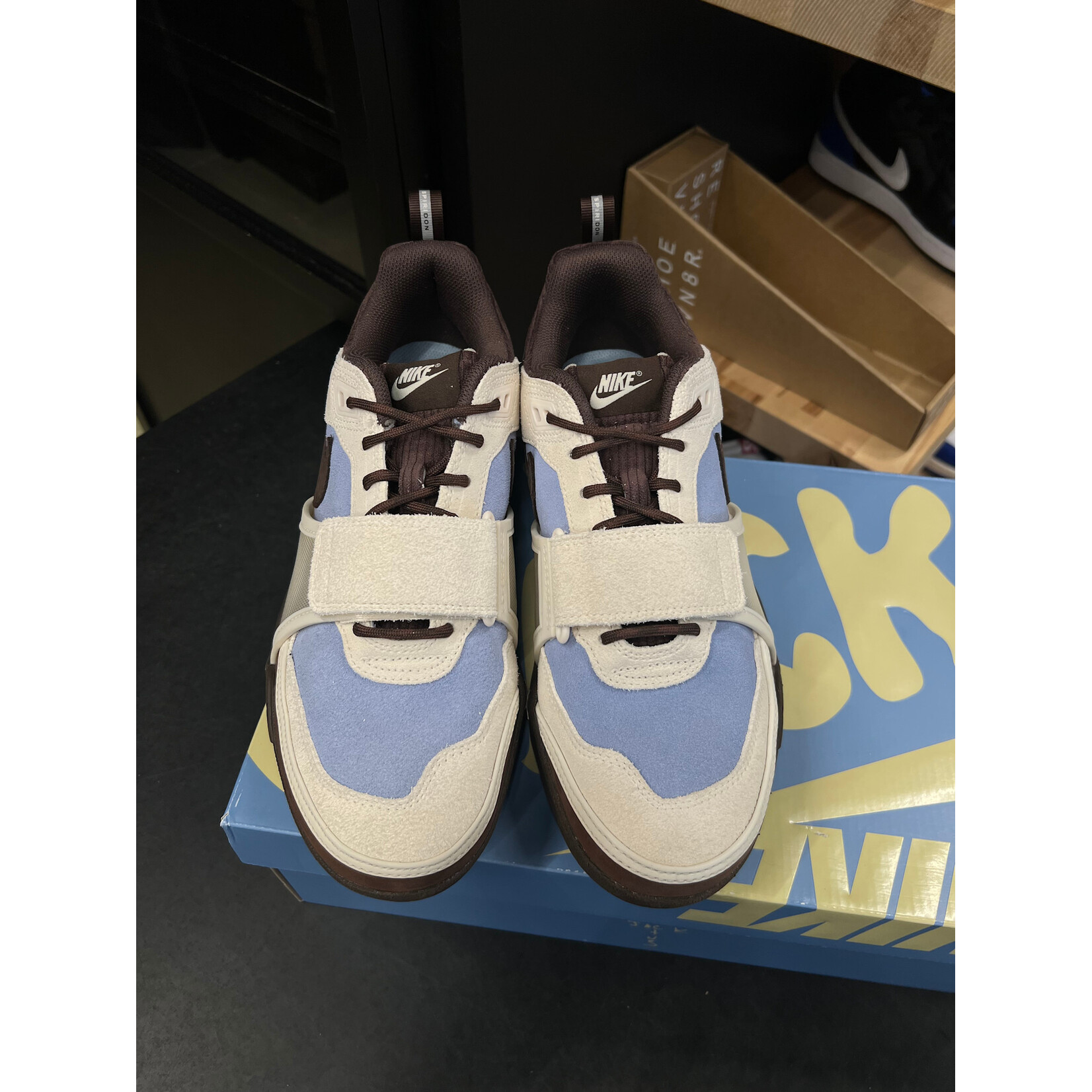 Nike Nike Zoom Field Jaxx Travis Scott Leche Blue Size 10, PREOWNED