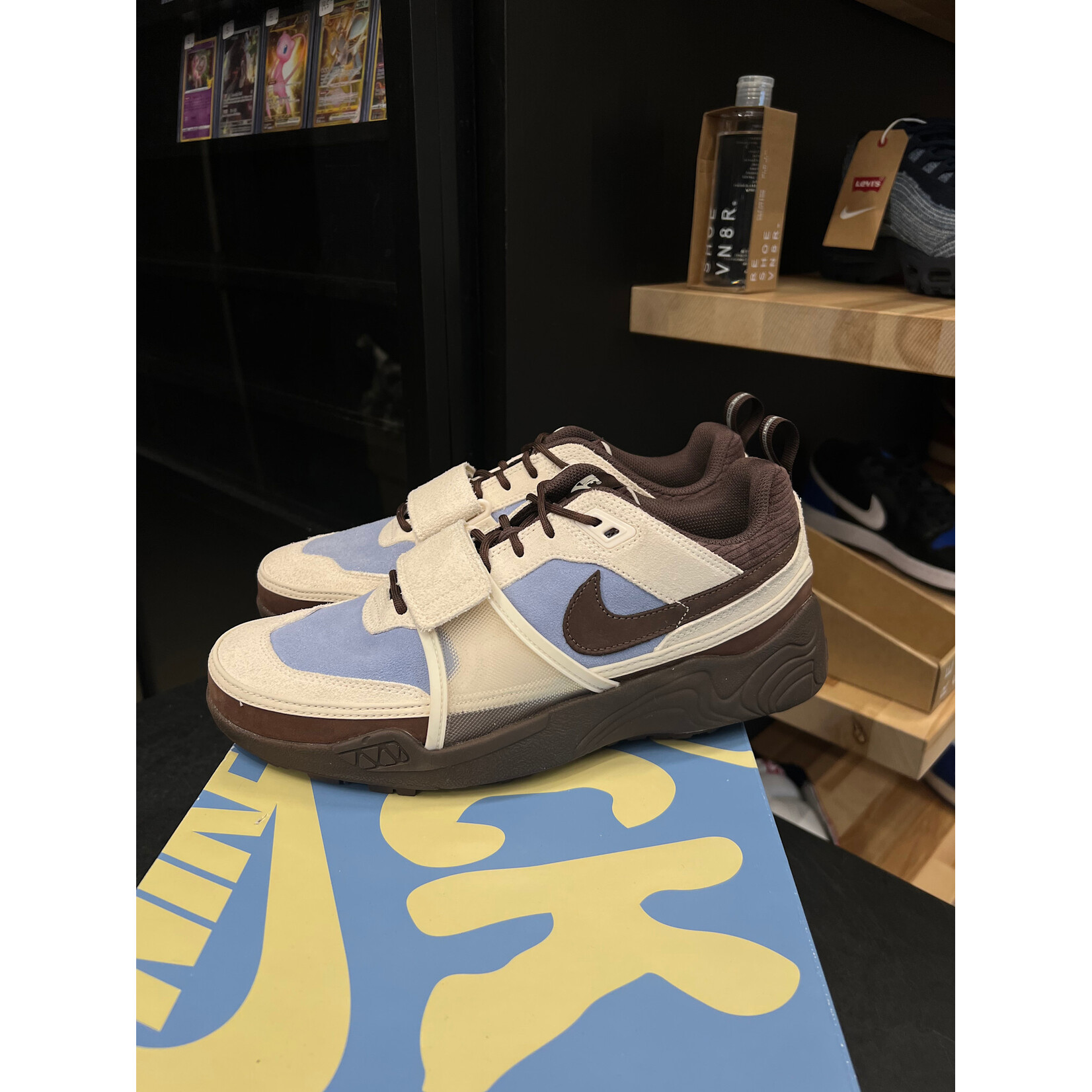 Nike Nike Zoom Field Jaxx Travis Scott Leche Blue Size 10, PREOWNED