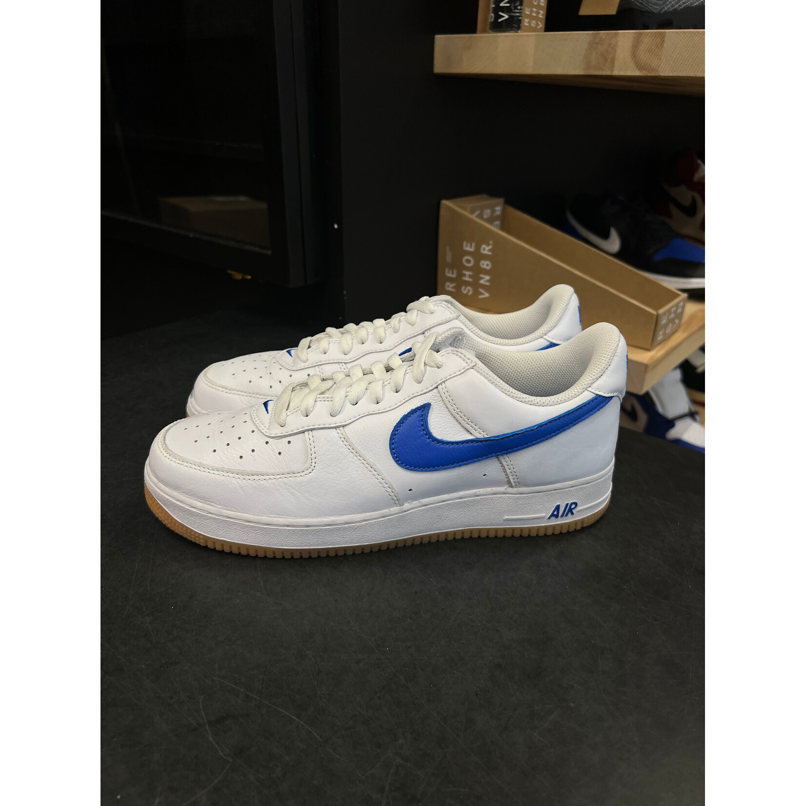 Nike Nike Air Force 1 '07 Low Color of the Month Varsity Royal Gum Size 10.5, PREOWNED