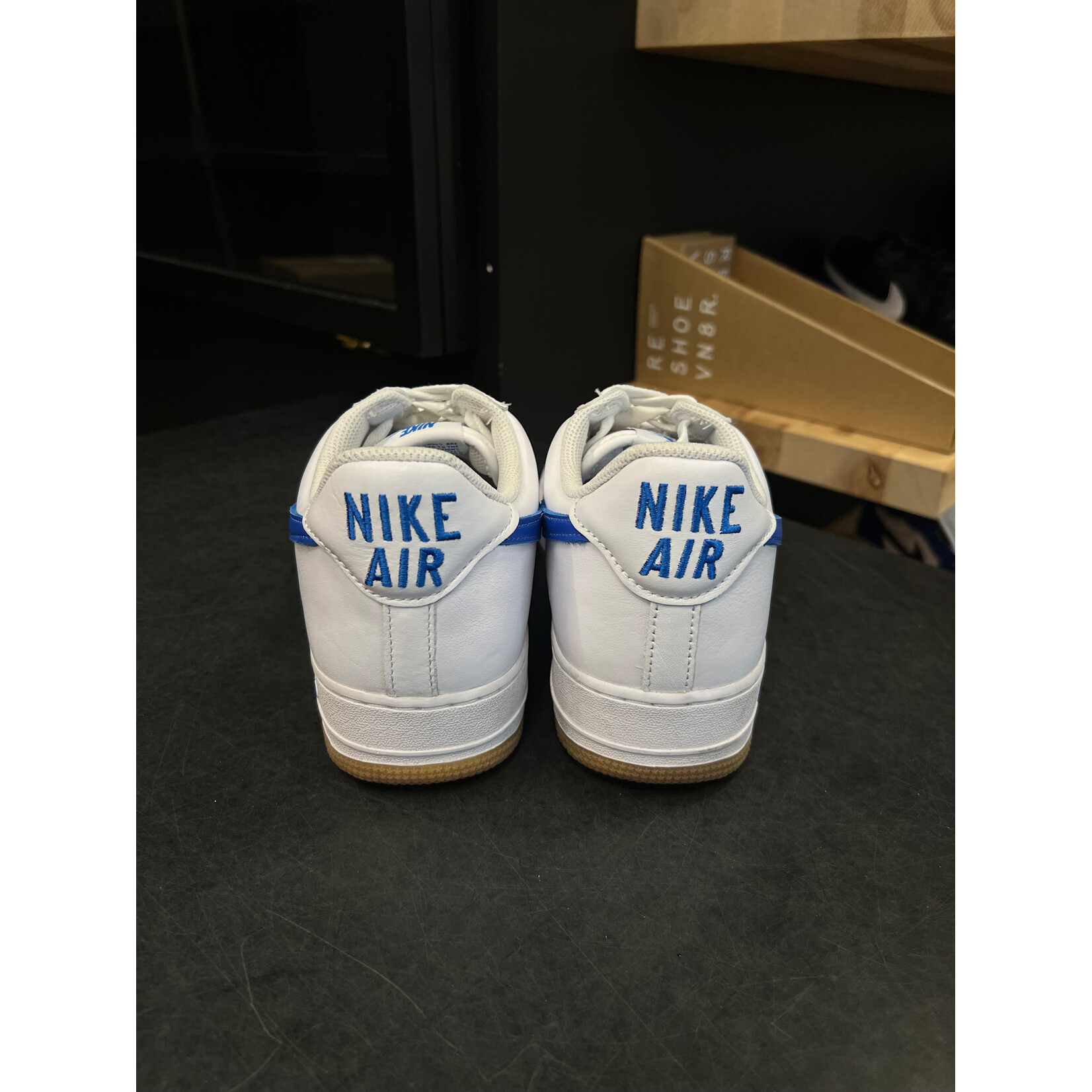 Nike Nike Air Force 1 '07 Low Color of the Month Varsity Royal Gum Size 10.5, PREOWNED