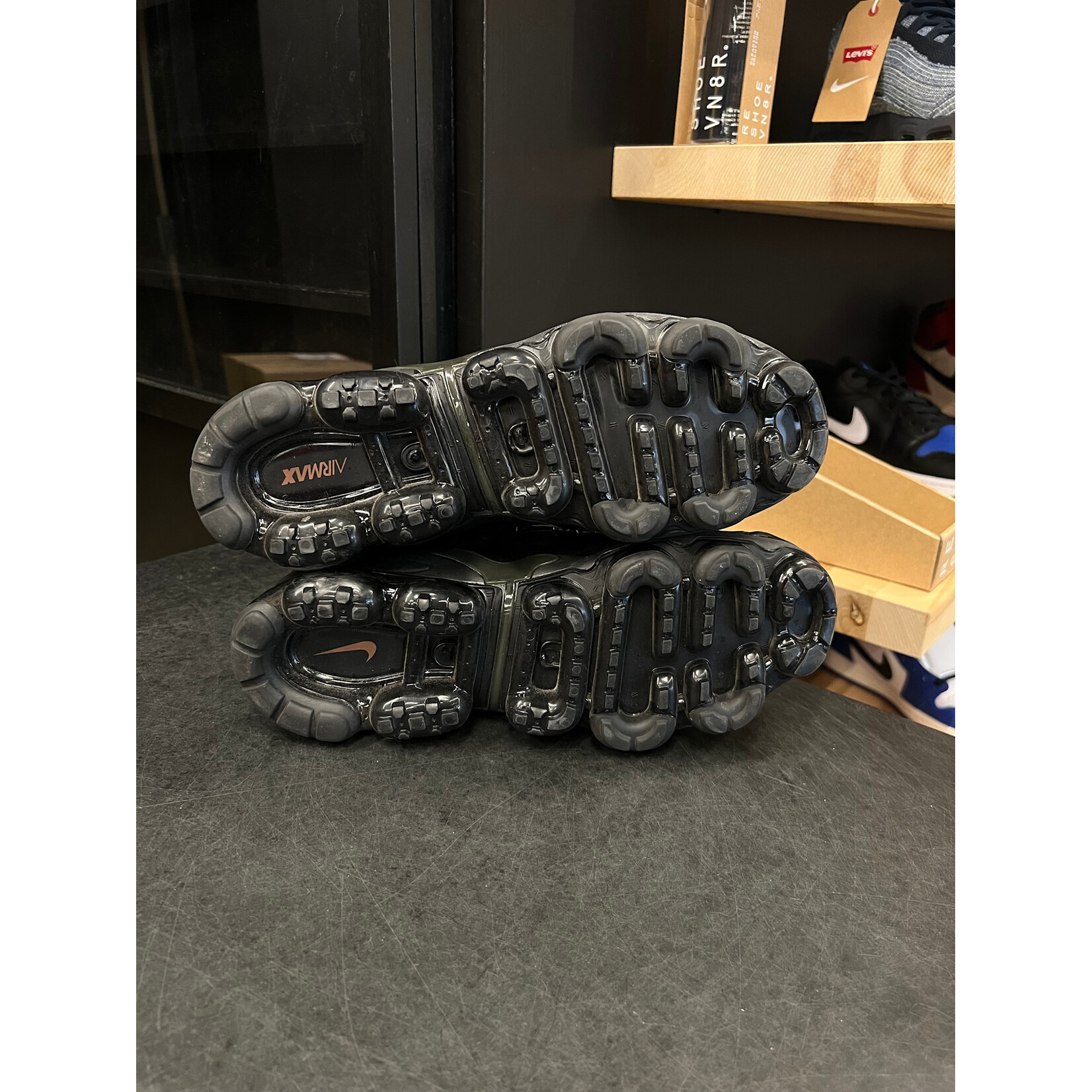 Nike Nike Air VaporMax Plus Rough Green Dark Russet Size 10.5, PREOWNED