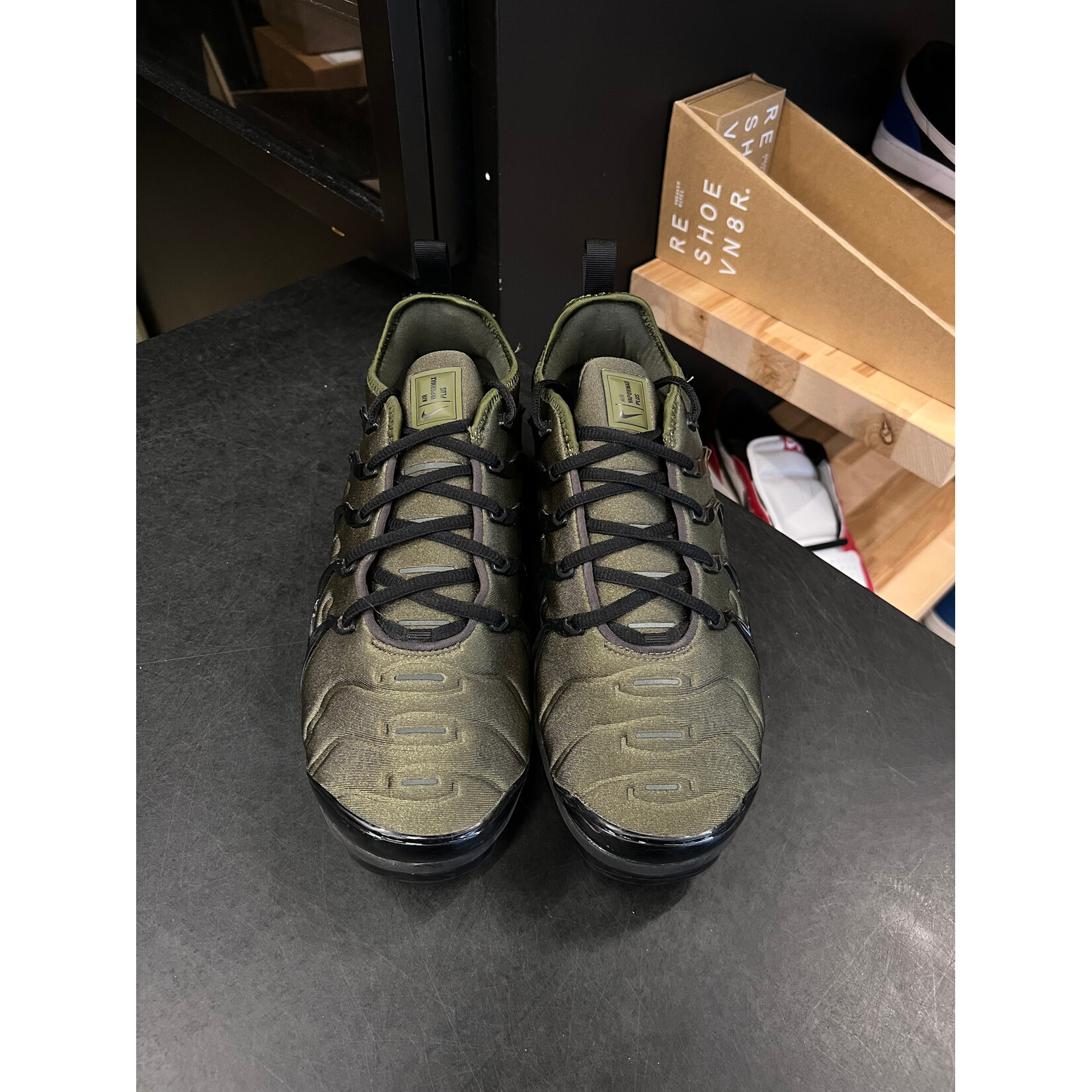 Nike Nike Air VaporMax Plus Rough Green Dark Russet Size 10.5, PREOWNED