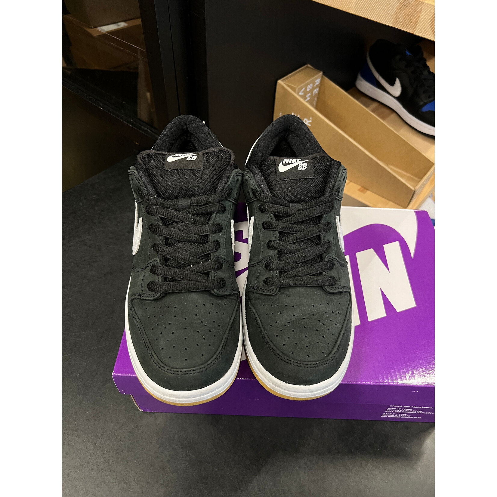 Nike Nike SB Dunk Low Pro Black Gum Size 10.5, PREOWNED