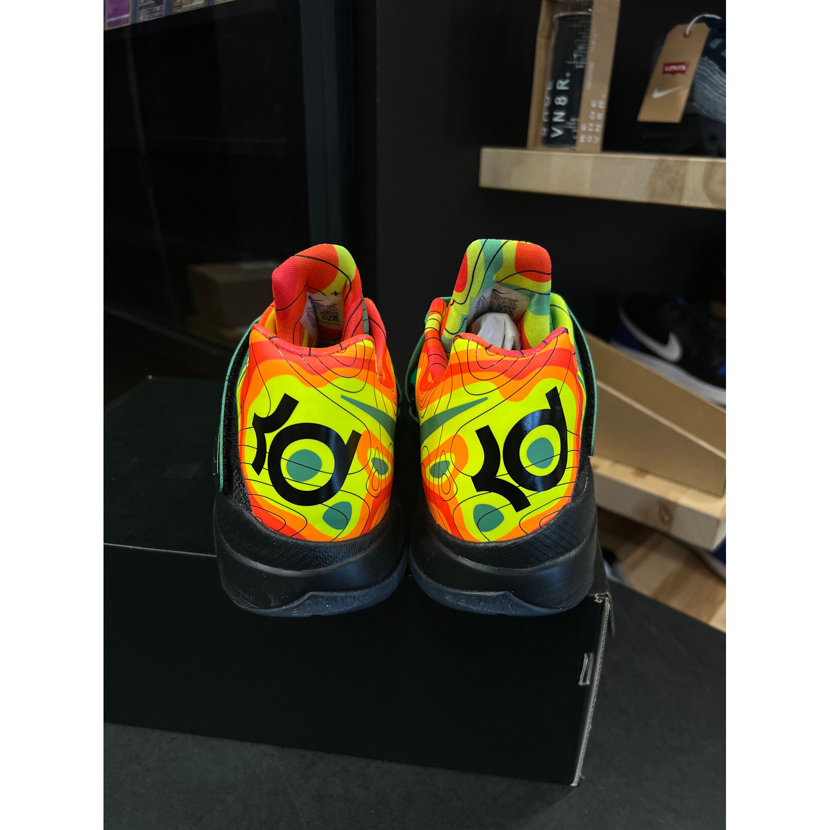 Nike Nike KD 4 Weatherman (2024) Size 10.5, PREOWNED