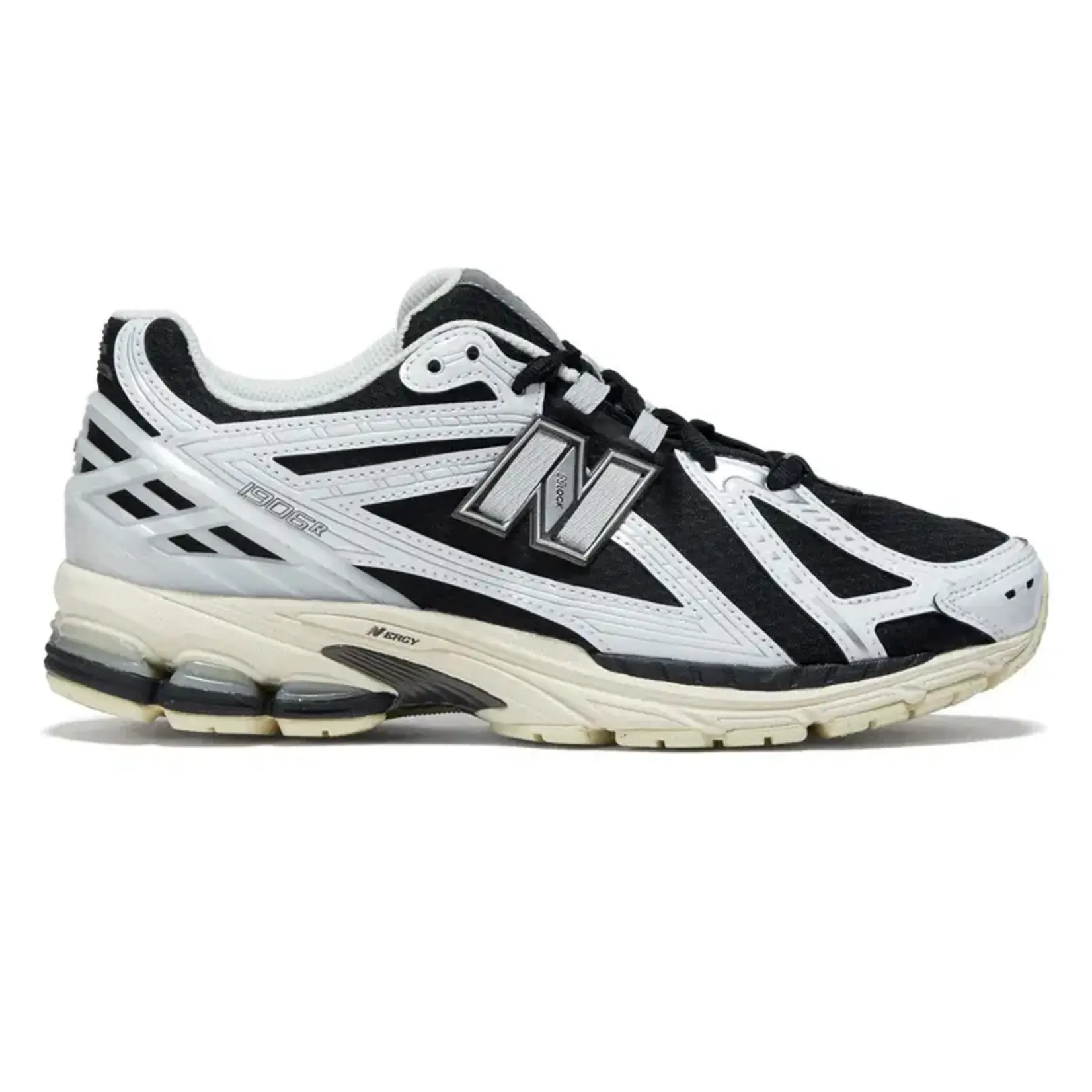 New Balance NEWE BALANCE 1906R - WHITE BLACK Size 9, DS BRAND NEW