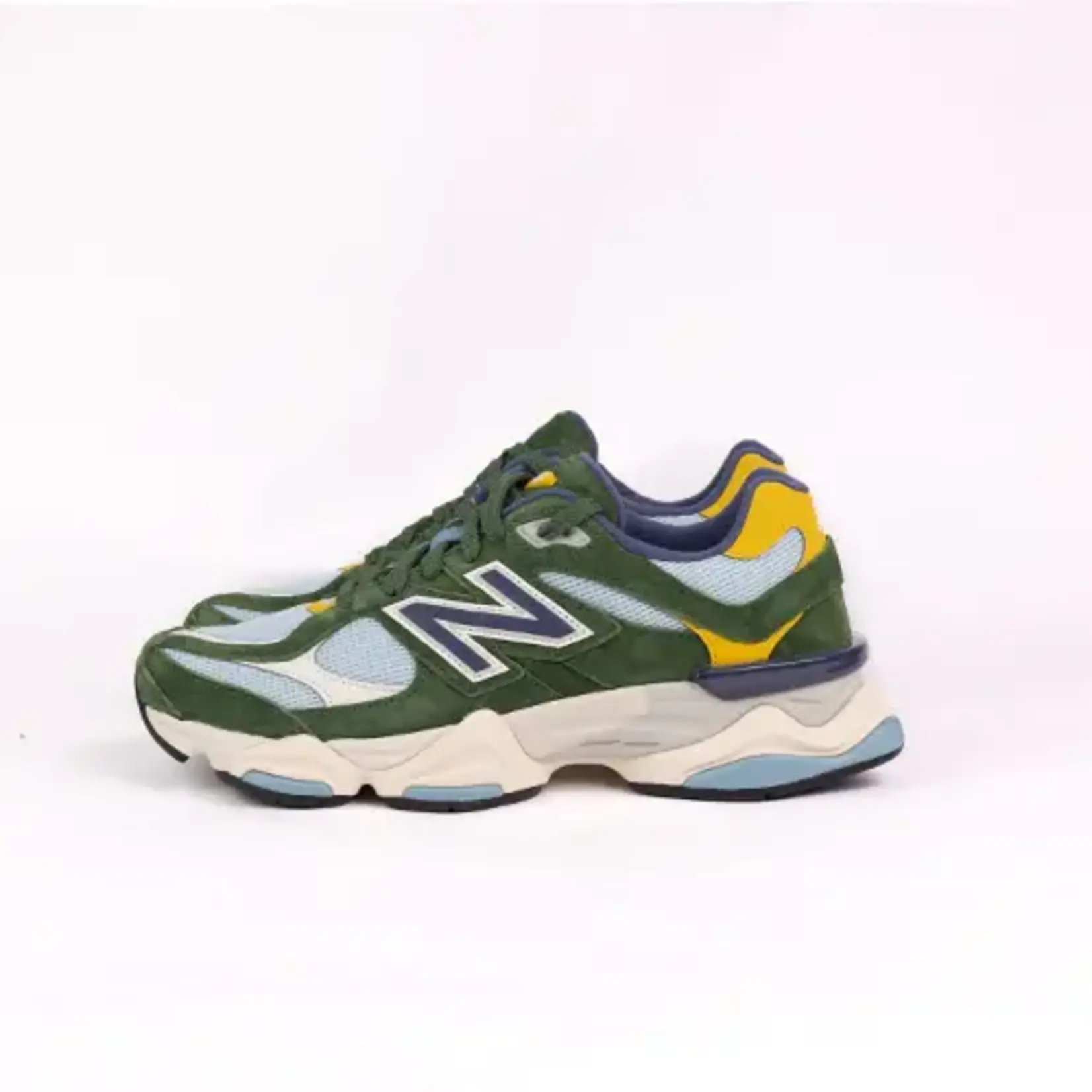 New Balance New Balance 9060 - Green Blue Size 5.5, DS BRAND NEW