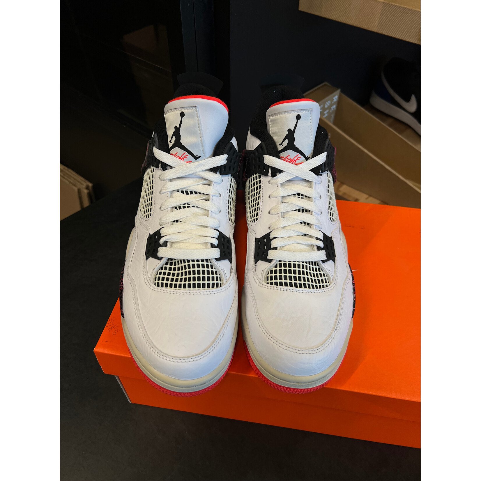 Jordan Jordan 4 Retro Flight Nostalgia Size 10, PREOWNED