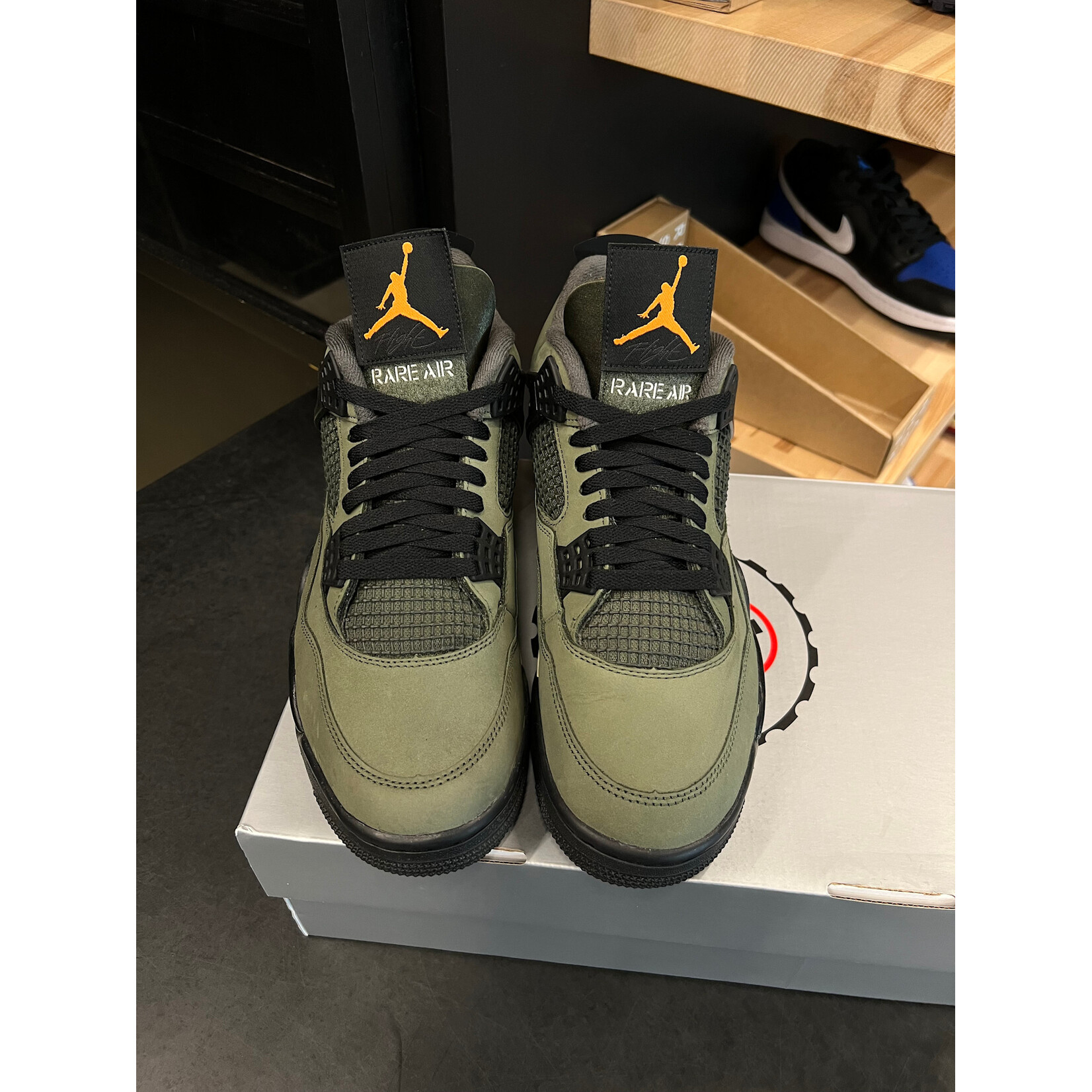 Jordan Jordan 4 Retro OG SP Undefeated (2025) Size 9.5, PREOWNED