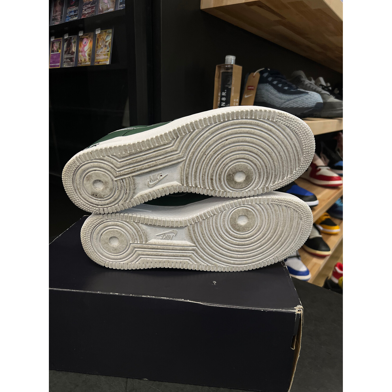 Nike Nike Air Force 1 Low Hong Kong (2018) Size 12, PREOWNED