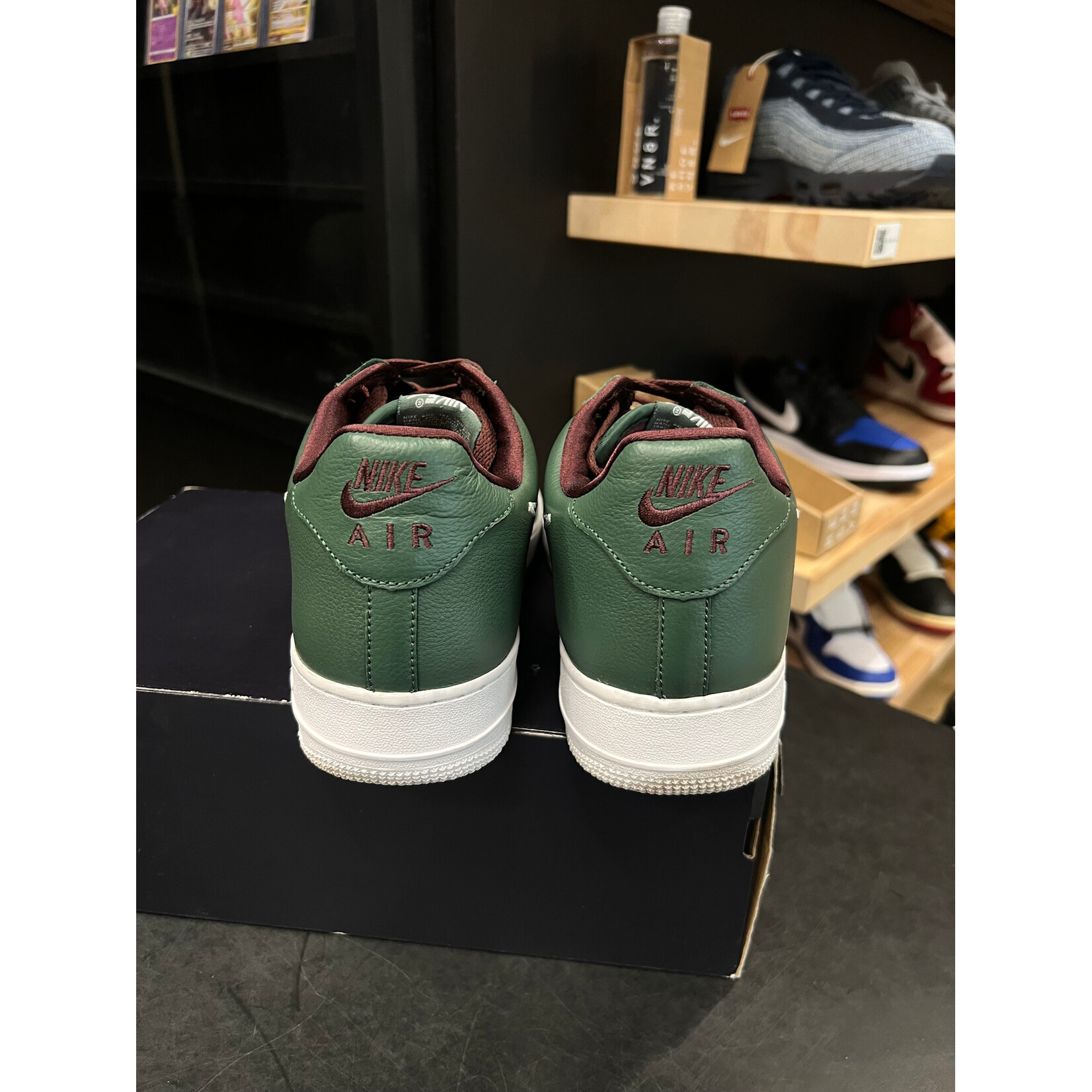Nike Nike Air Force 1 Low Hong Kong (2018) Size 12, PREOWNED
