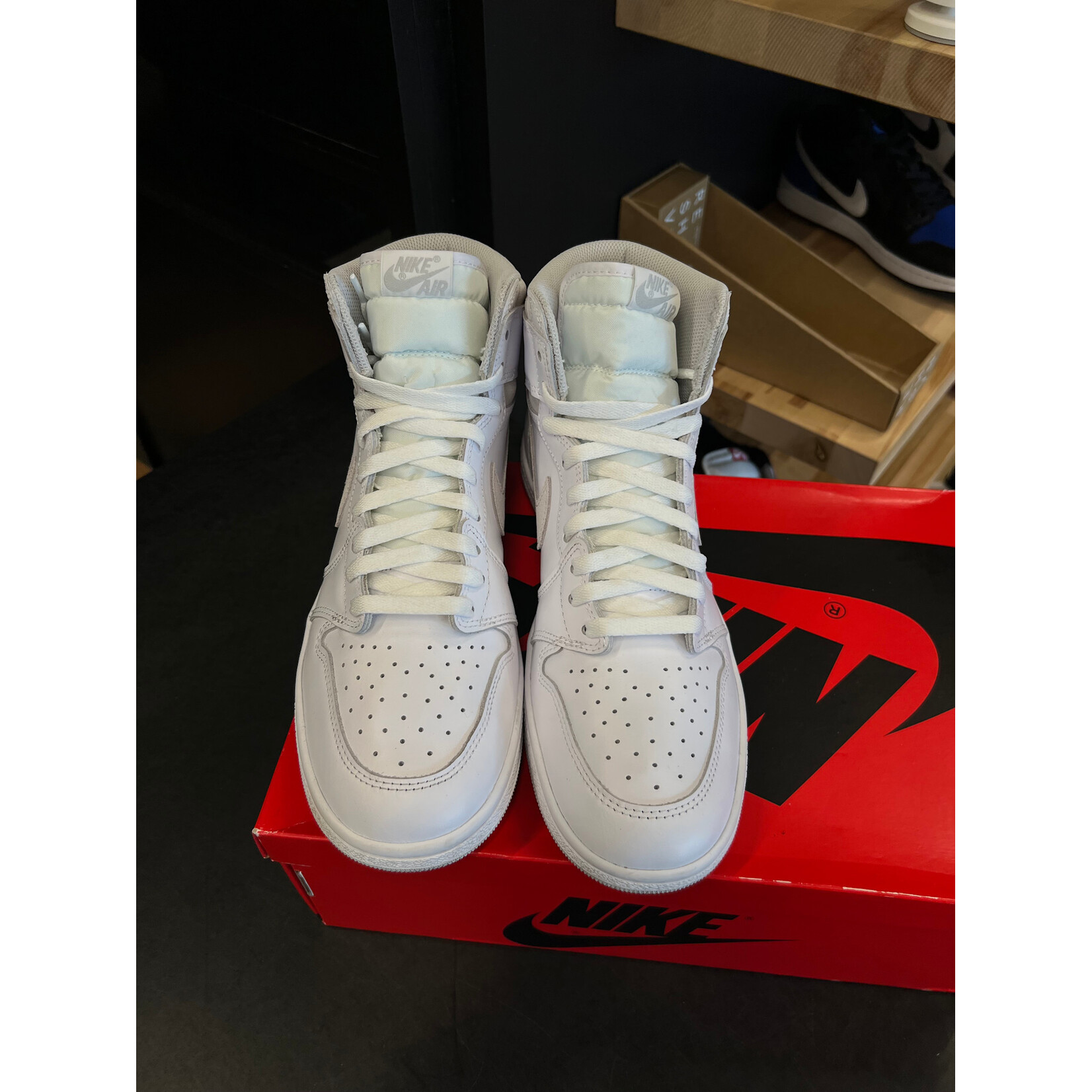 Jordan Jordan 1 Retro High '85 Neutral Grey Size 10.5, PREOWNED