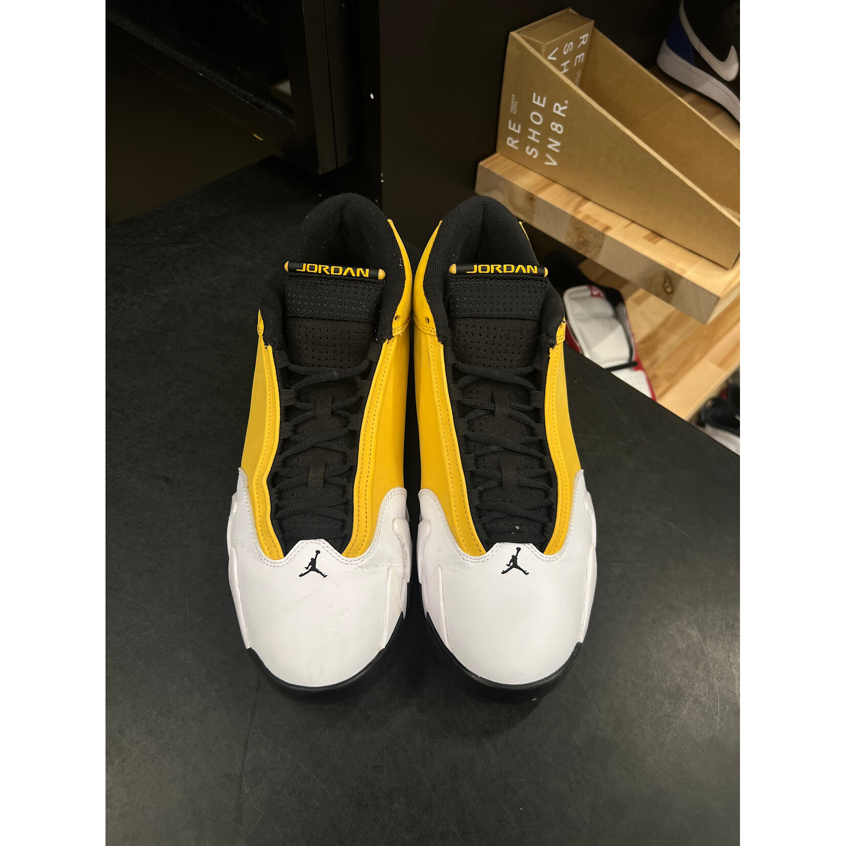 Jordan Jordan 14 Retro Light Ginger (2022) Size 12, PREOWNED