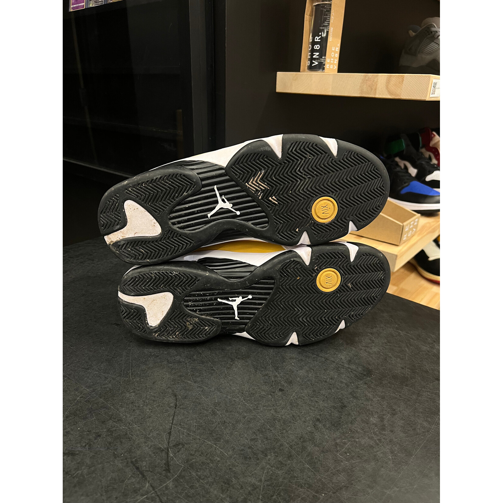 Jordan Jordan 14 Retro Light Ginger (2022) Size 12, PREOWNED