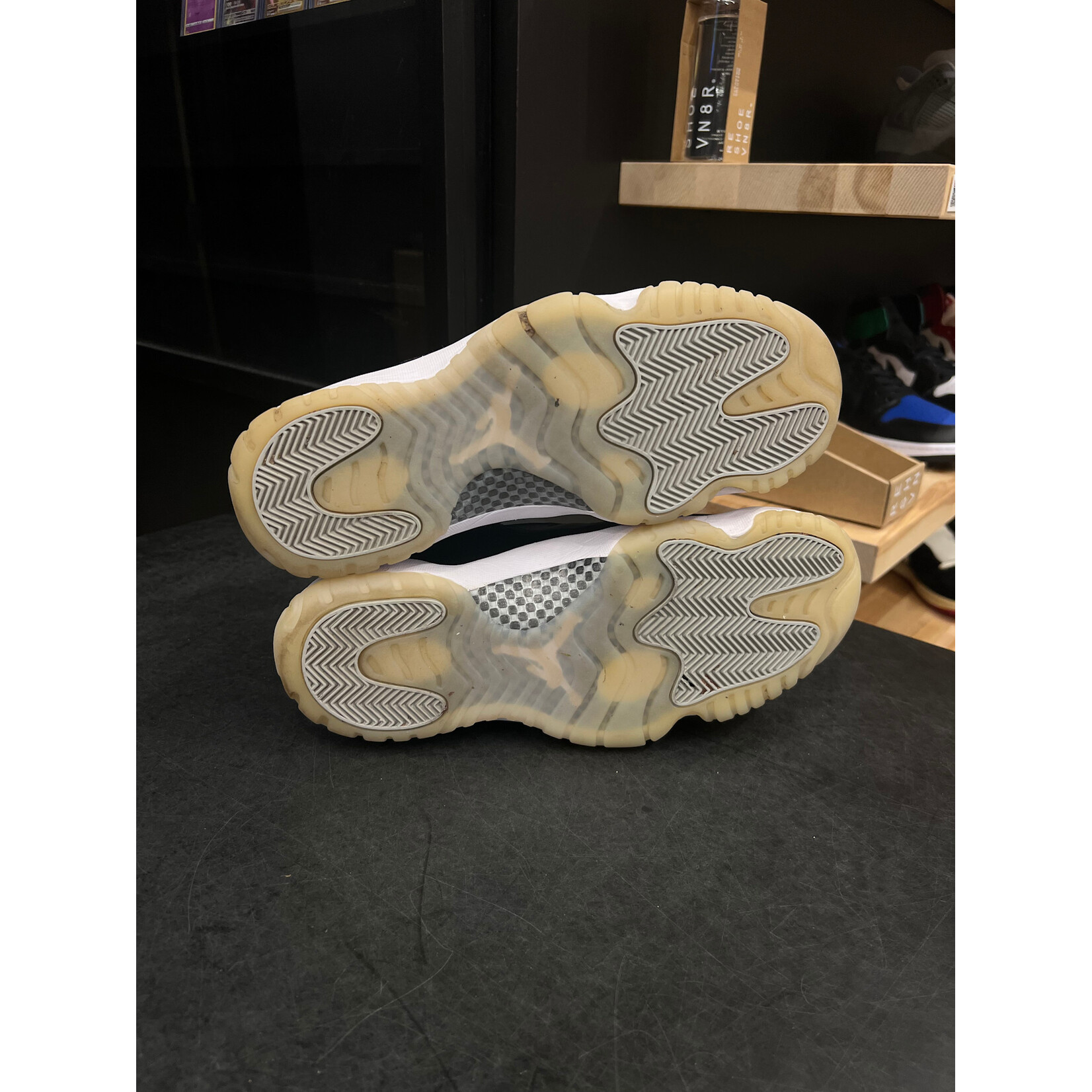 Jordan Jordan 11 Retro Jubilee 25th Anniversary Size 11.5, PREOWNED