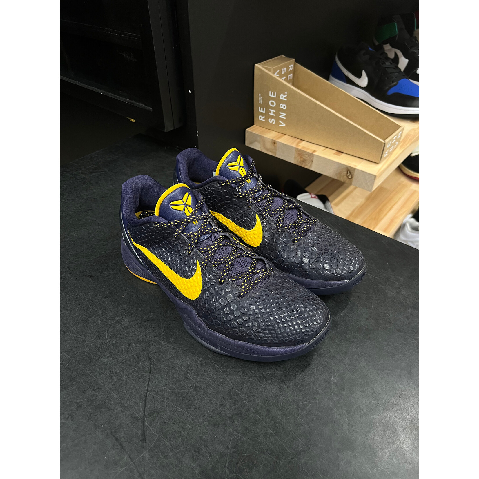 Nike Nike Kobe 6 Imperial Purple Size 9.5, PREOWNED