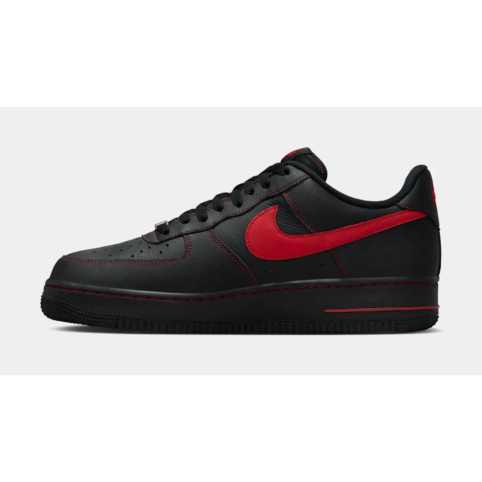 Nike Nike Air Force 1 Low '07 LV8 Bred Size 10, DS BRAND NEW