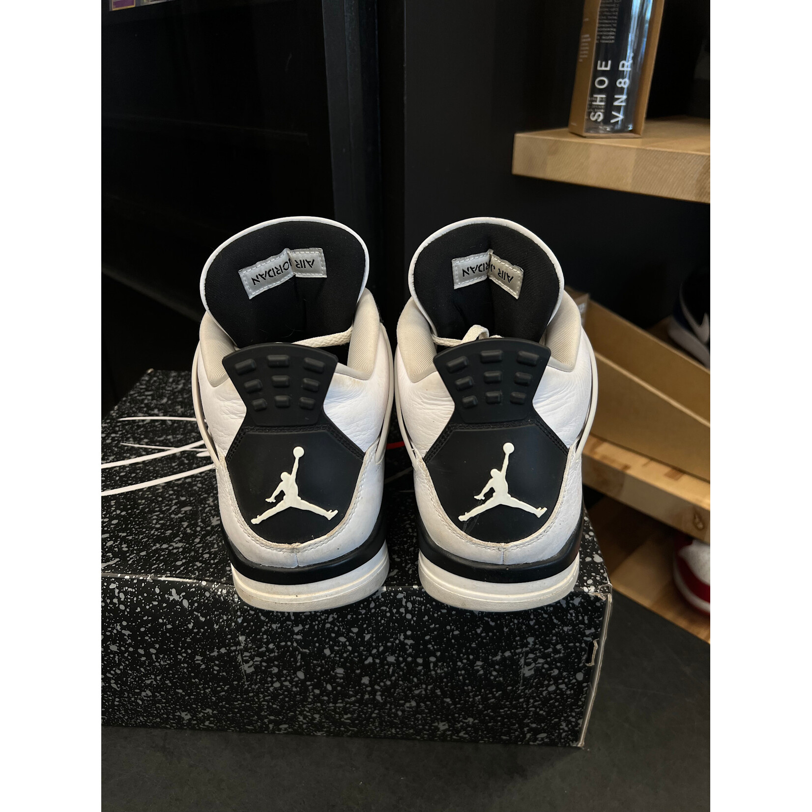 Jordan Jordan 4 Retro Military Black  Size 10.5, PREOWNED