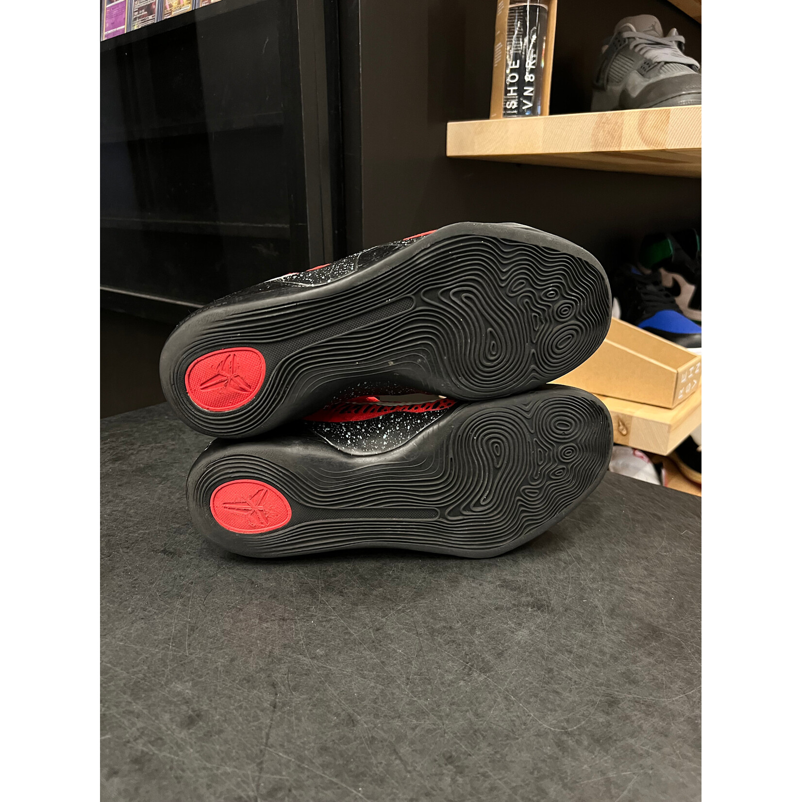 Nike Nike Kobe 9 Elite Low University Red Size 9, PREOWNED