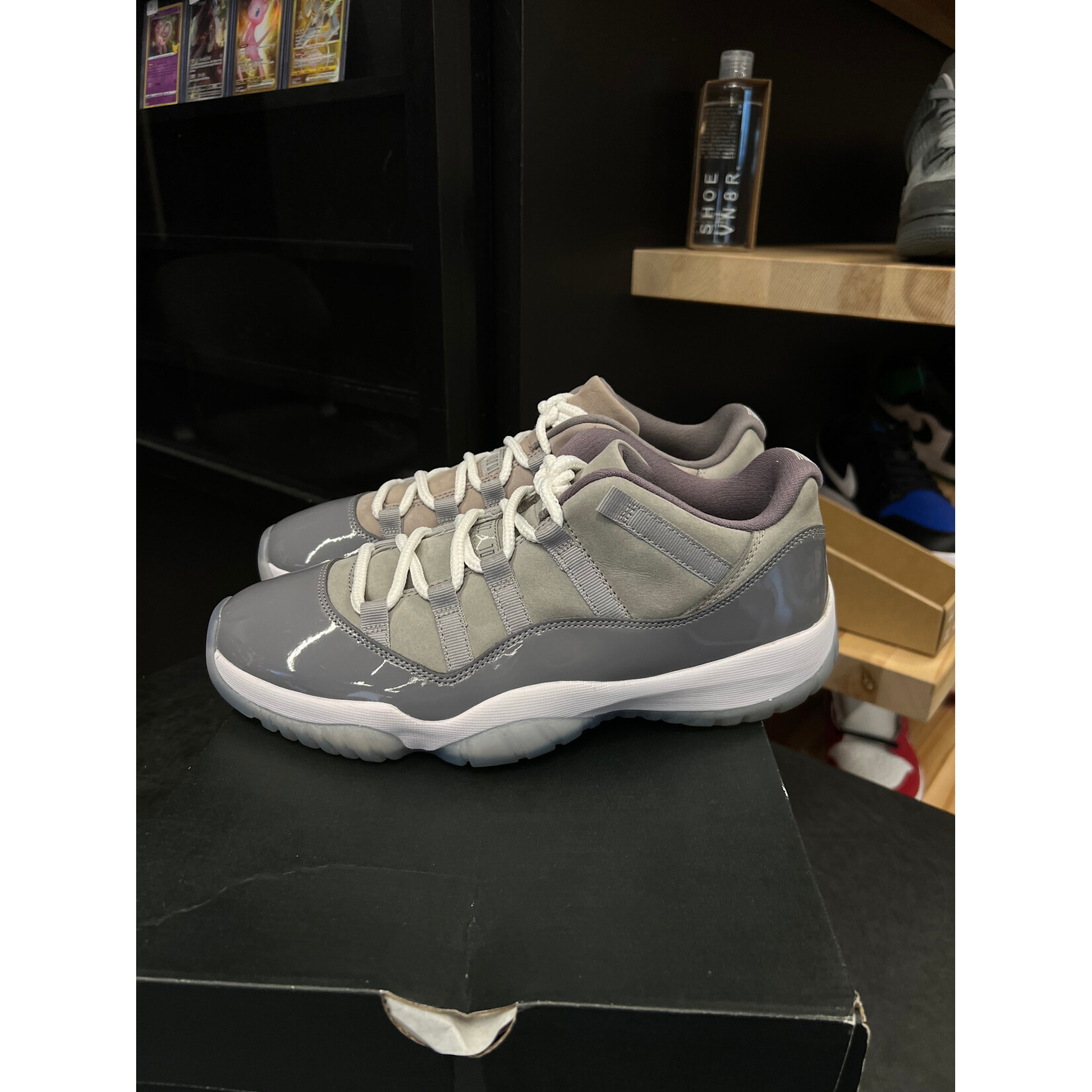 Jordan Jordan 11 Retro Low Cool Grey Size 9.5, PREOWNED