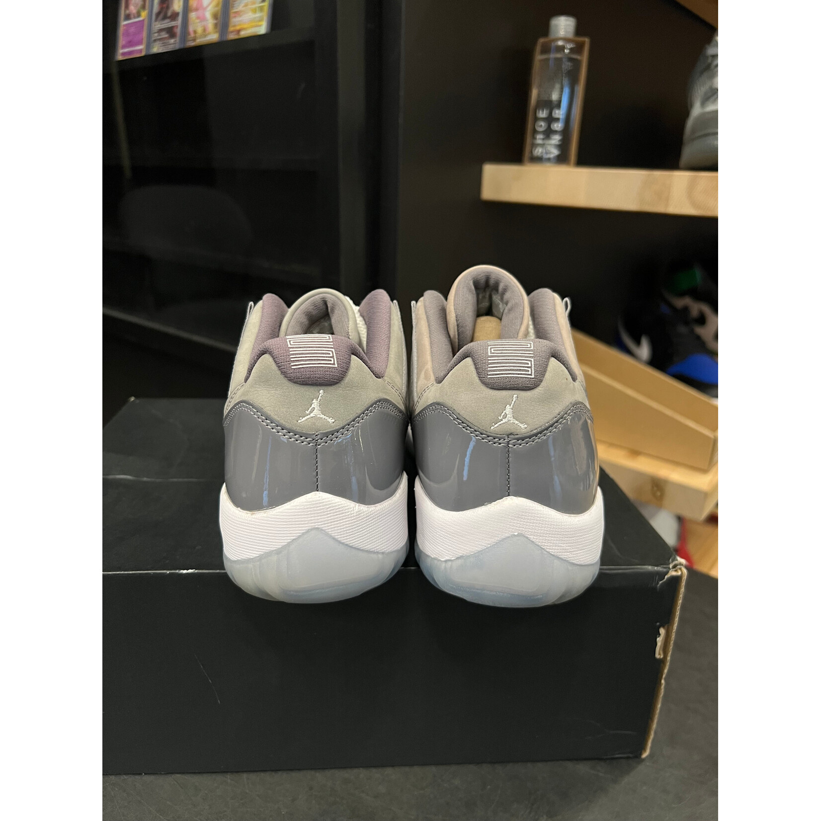 Jordan Jordan 11 Retro Low Cool Grey Size 9.5, PREOWNED