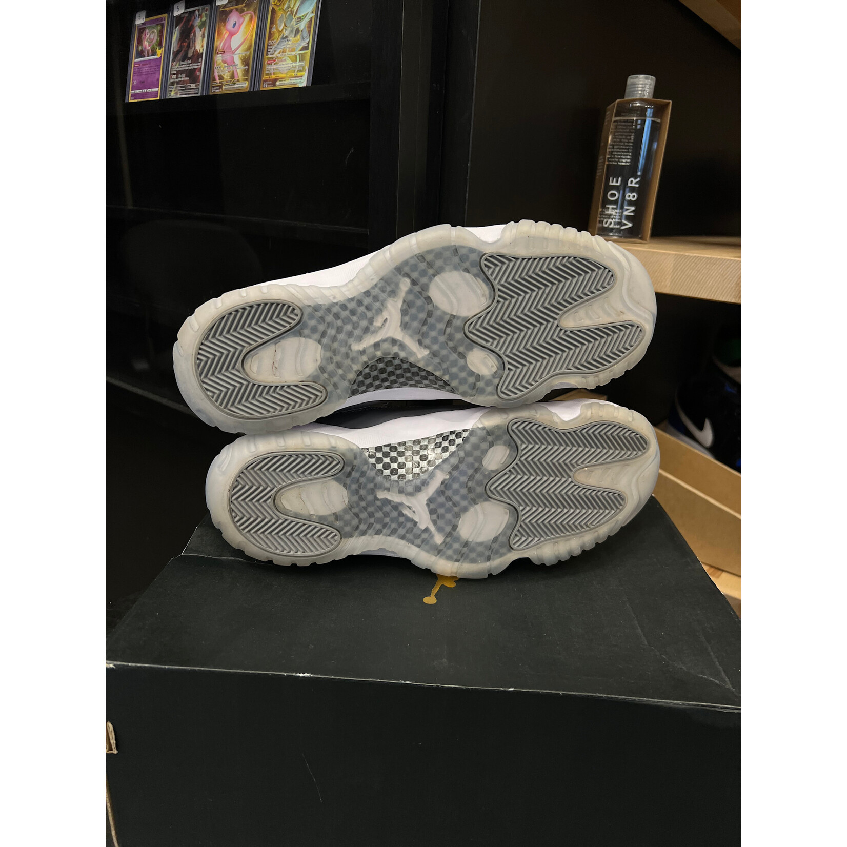 Jordan Jordan 11 Retro Low Cool Grey Size 9.5, PREOWNED