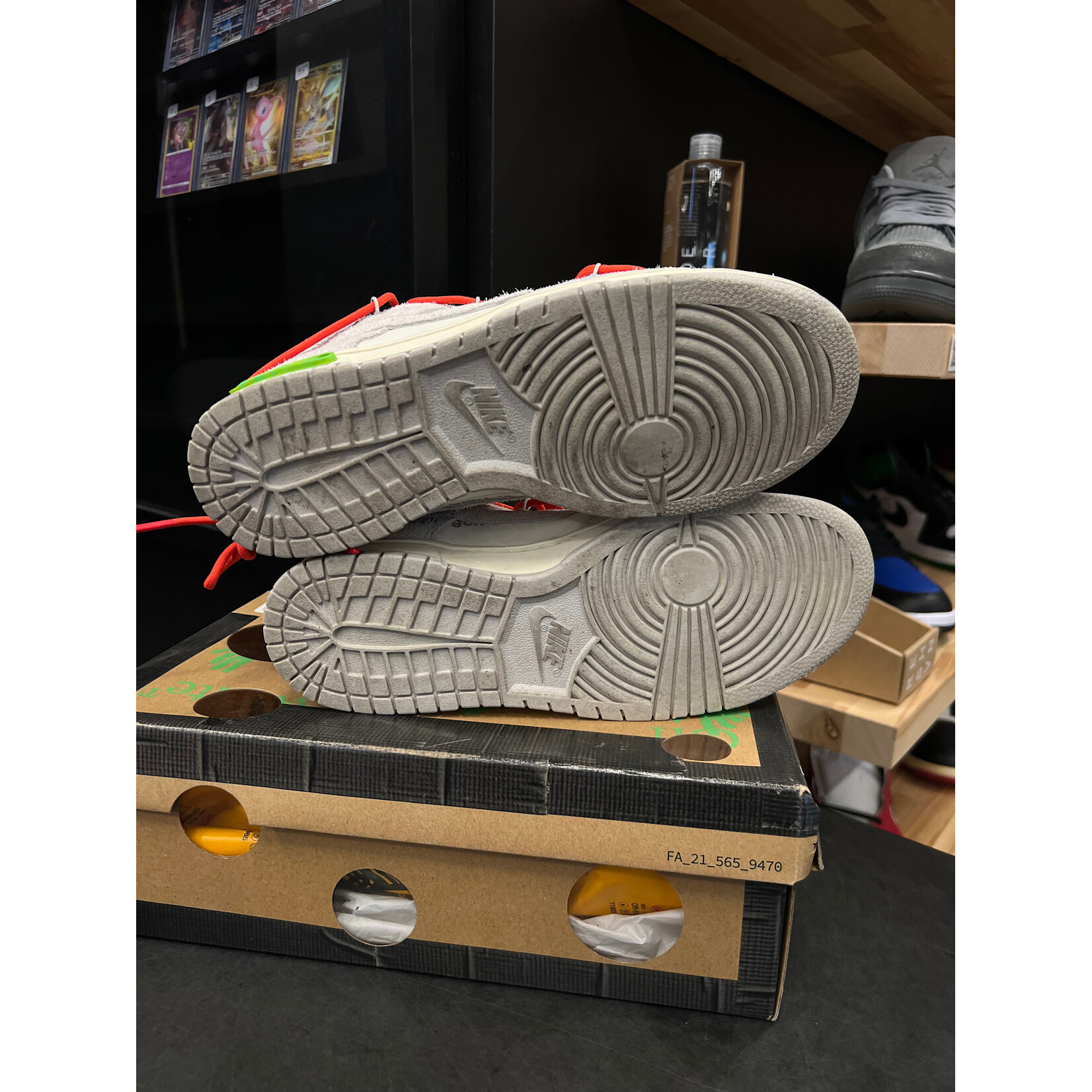 Nike Nike Dunk Low Off-White “Lot 13” Size 9, PREOWNED