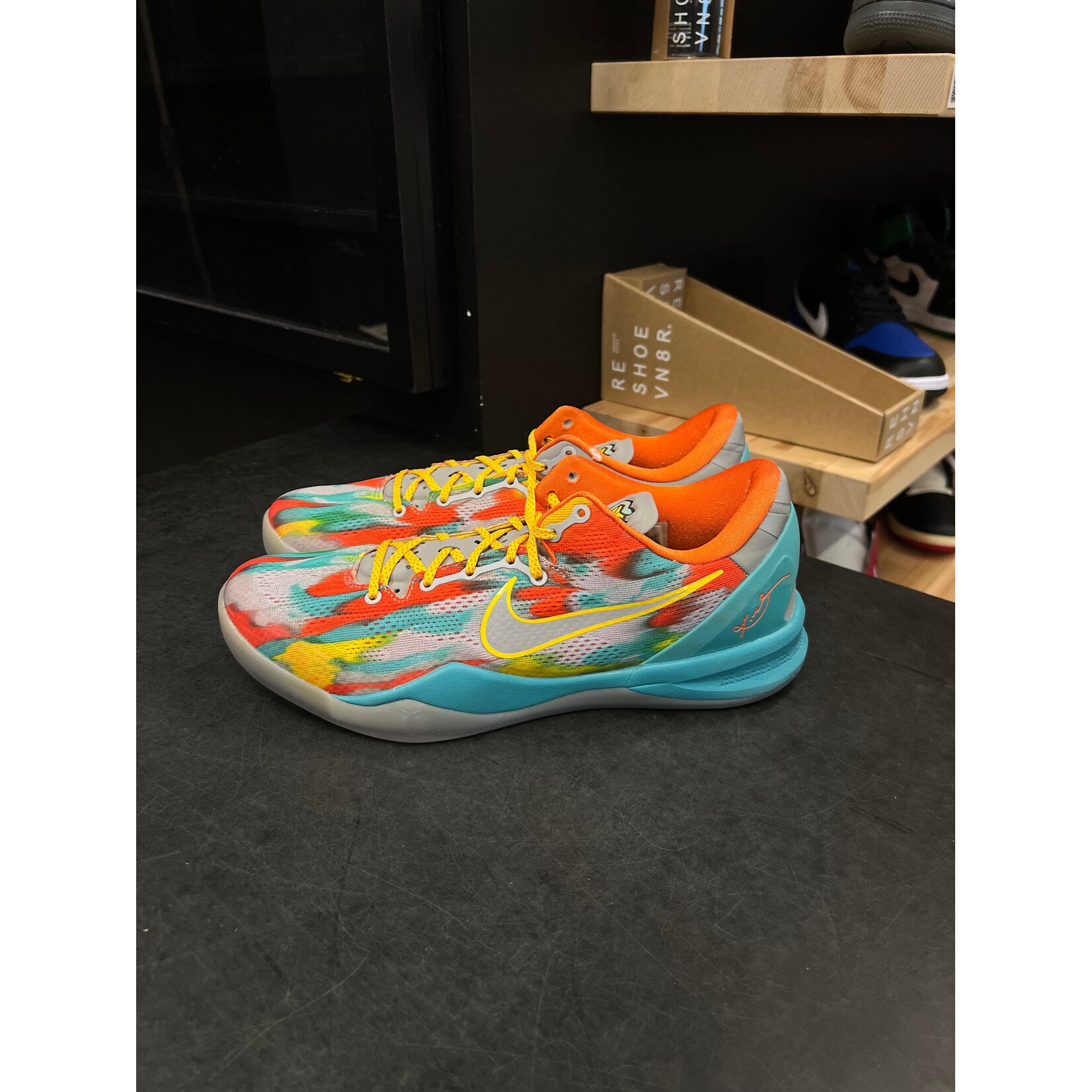 Nike Nike Kobe 8 Protro Venice Beach (2024) Size 11, PREOWNED