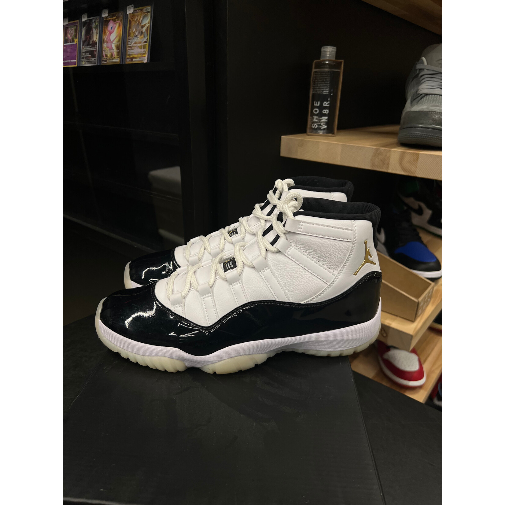 Jordan Jordan 11 Retro DMP Gratitude (2023) Size 11, PREOWNED