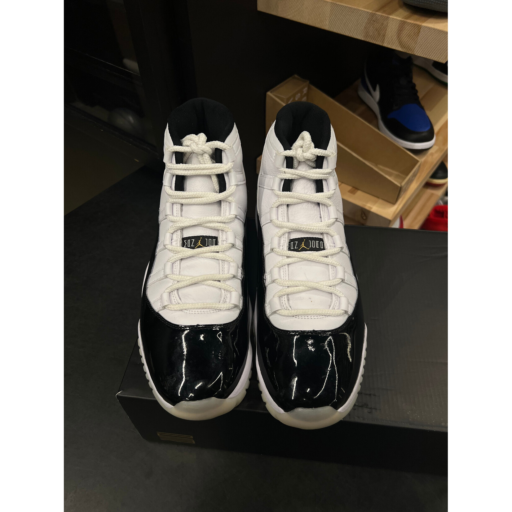 Jordan Jordan 11 Retro DMP Gratitude (2023) Size 11, PREOWNED