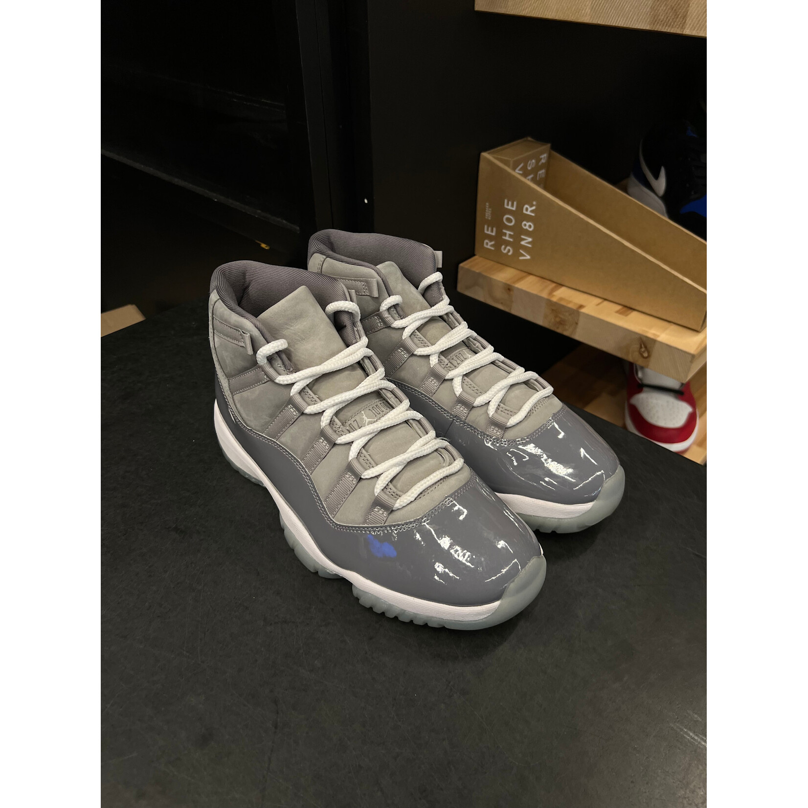Jordan Jordan 11 Retro Cool Grey (2021) Size 10, PREOWNED