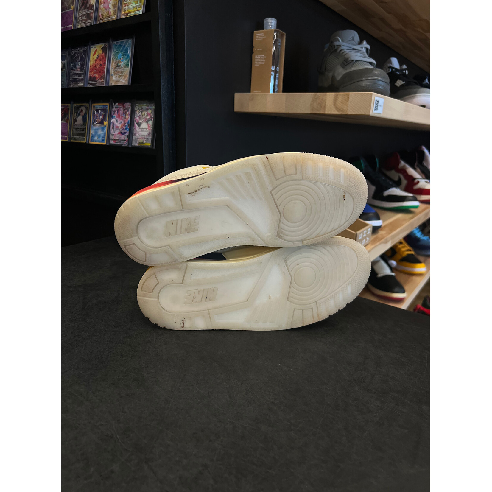 Jordan Jordan 3 Retro SP J Balvin Medellín Sunset Size 8.5, PREOWNED