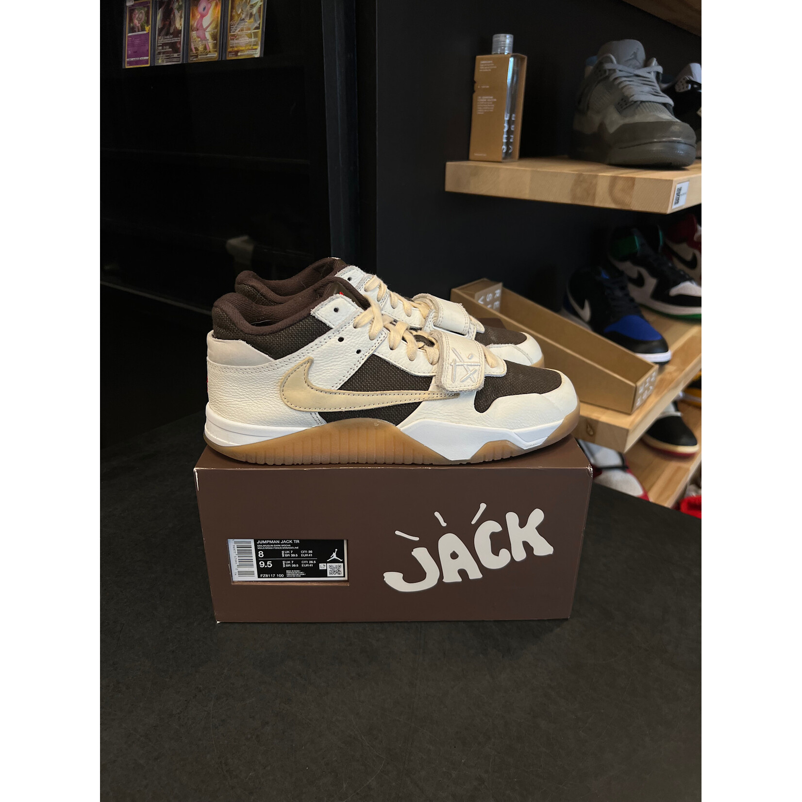 Jordan Jordan Jumpman Jack TR Travis Scott Sail Size 8, PREOWNED