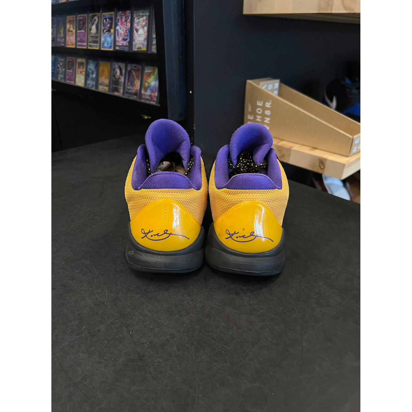 Nike Nike Kobe 5 Lakers Size 10.5, PREOWNED