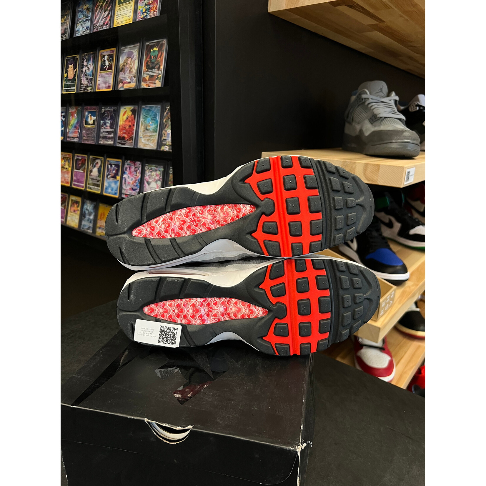 Nike Nike Air Max 95 Smoke Grey Size 10, DS BRAND NEW DAMAGE BOX
