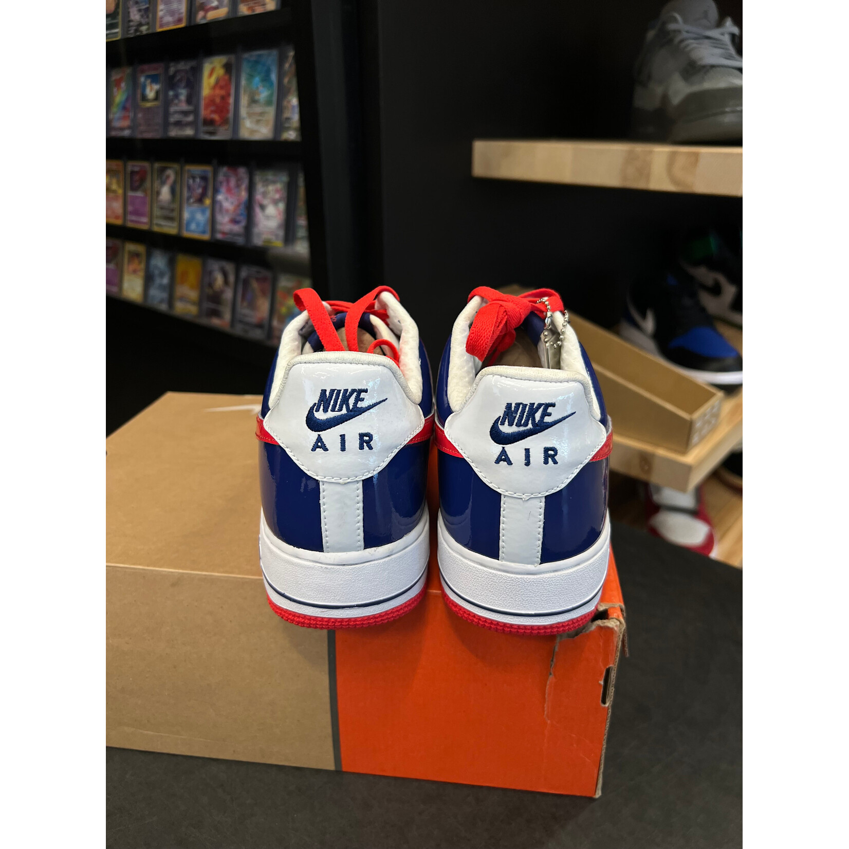 Nike Nike Air Force 1 Low World Cup South Korea Size 10, DS BRAND NEW DAMAGED BOX