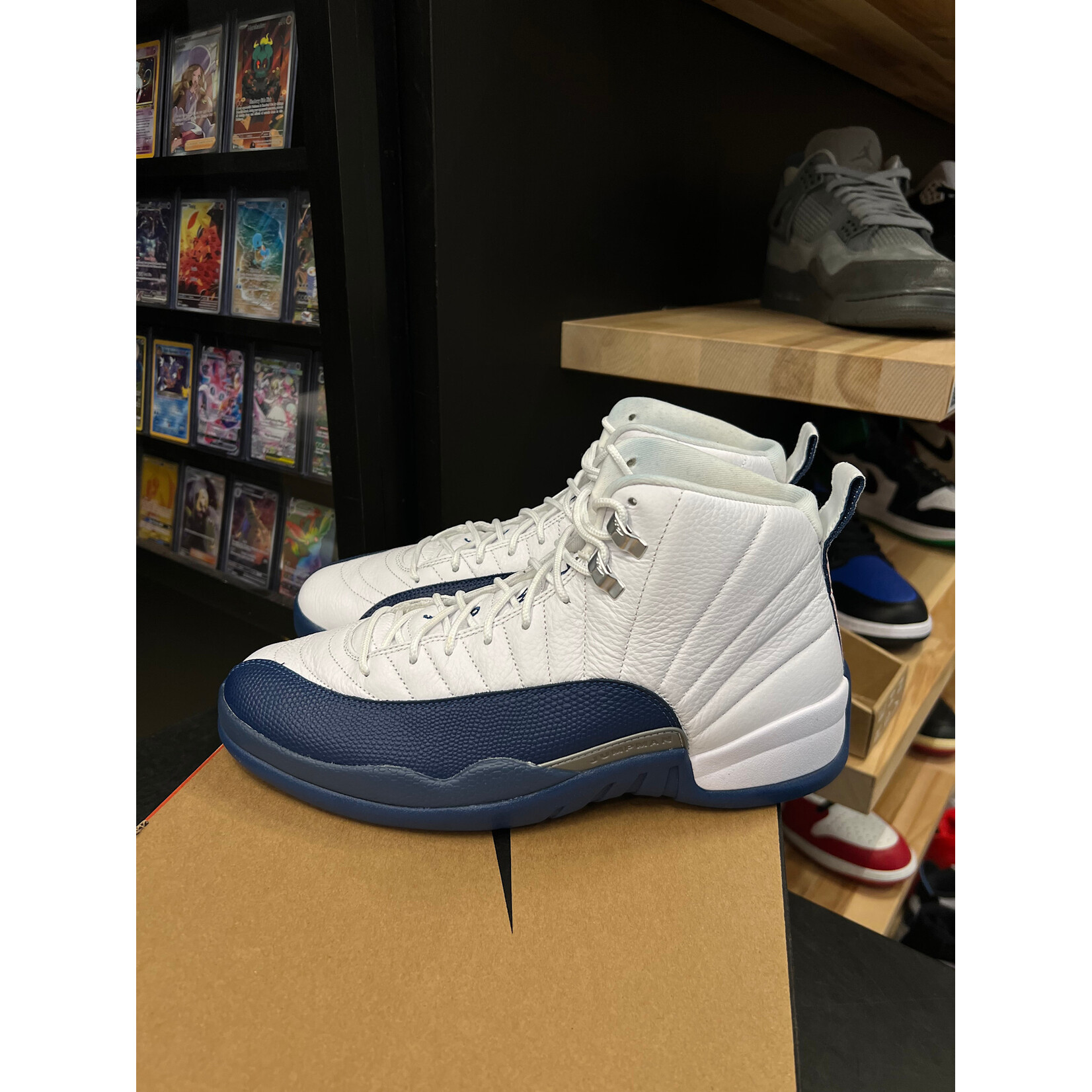 Jordan Jordan 12 Retro French Blue (2025) Size 10.5, PREOWNED