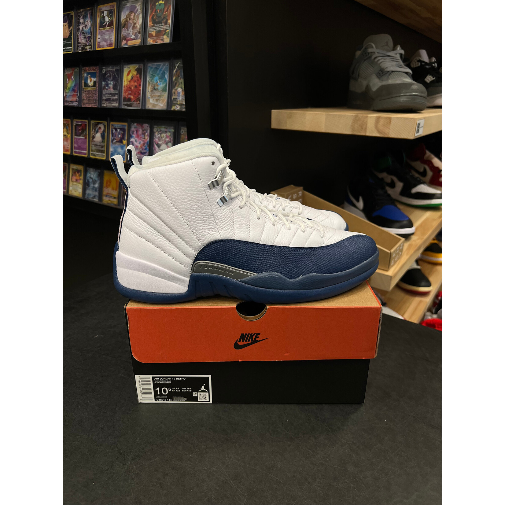 Jordan Jordan 12 Retro French Blue (2025) Size 10.5, PREOWNED