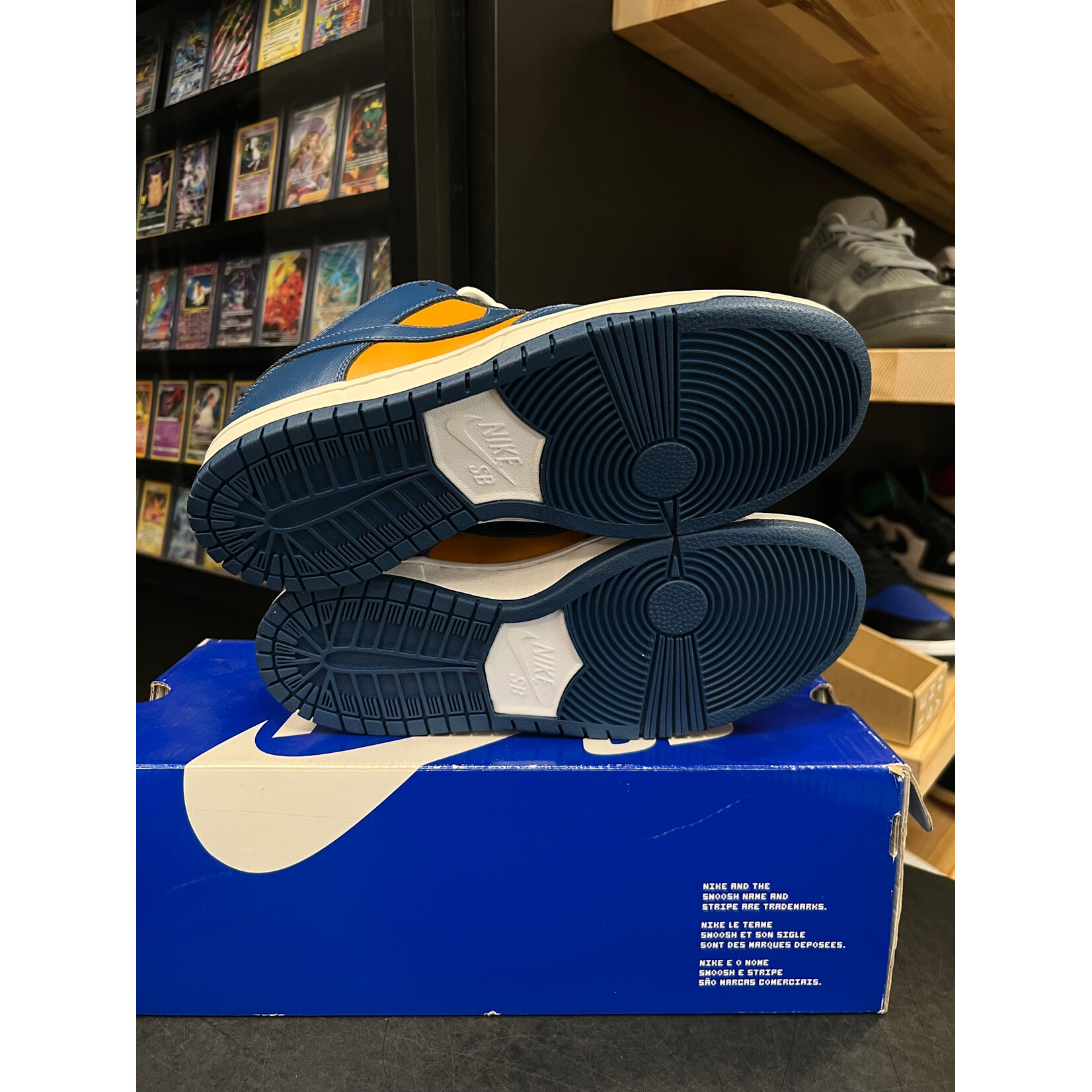 Nike Nike SB Dunk Low Sunset French Blue Size 8, DS BRAND NEW